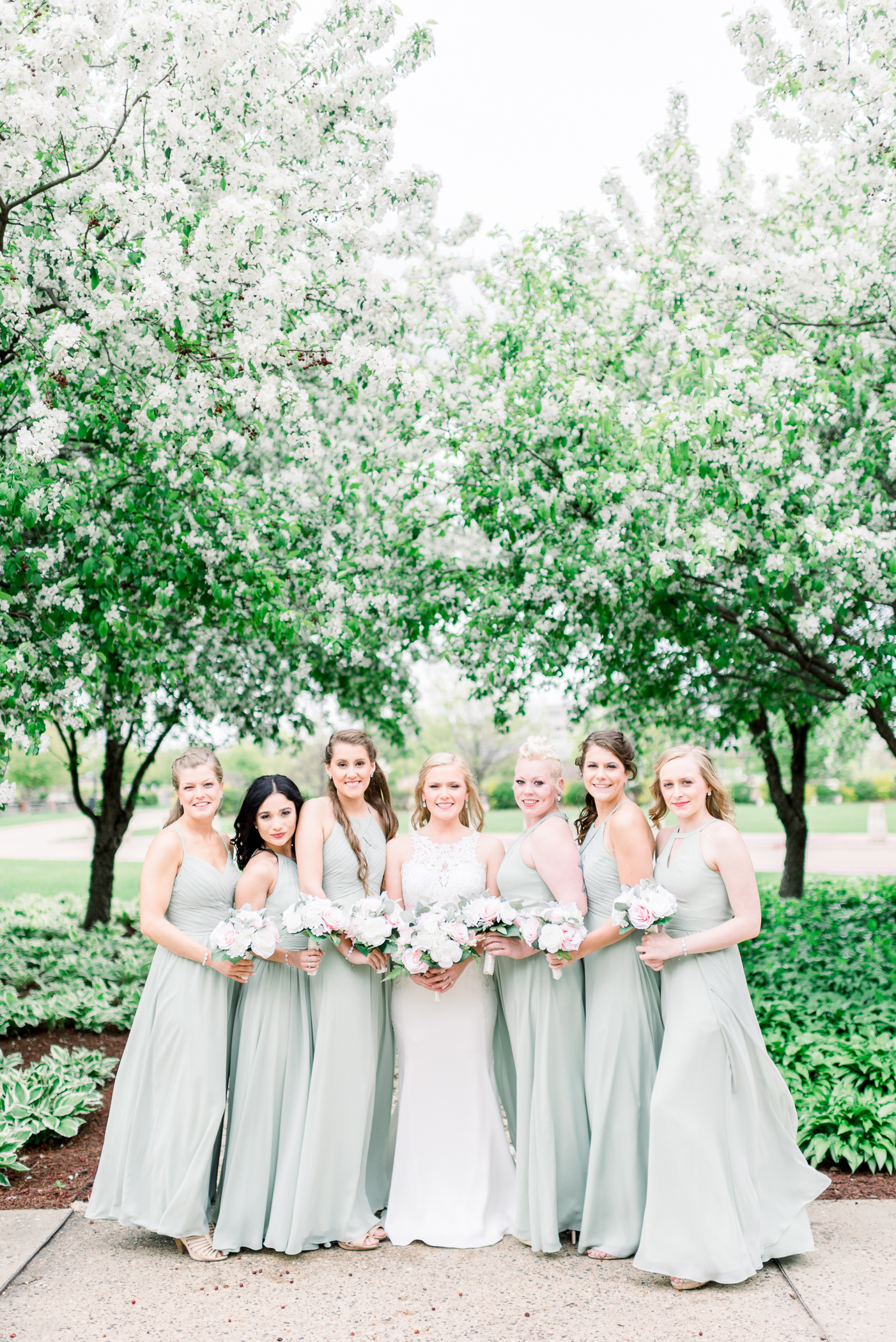 Dubuque, IA Wedding Photographers - Larissa Marie Photography