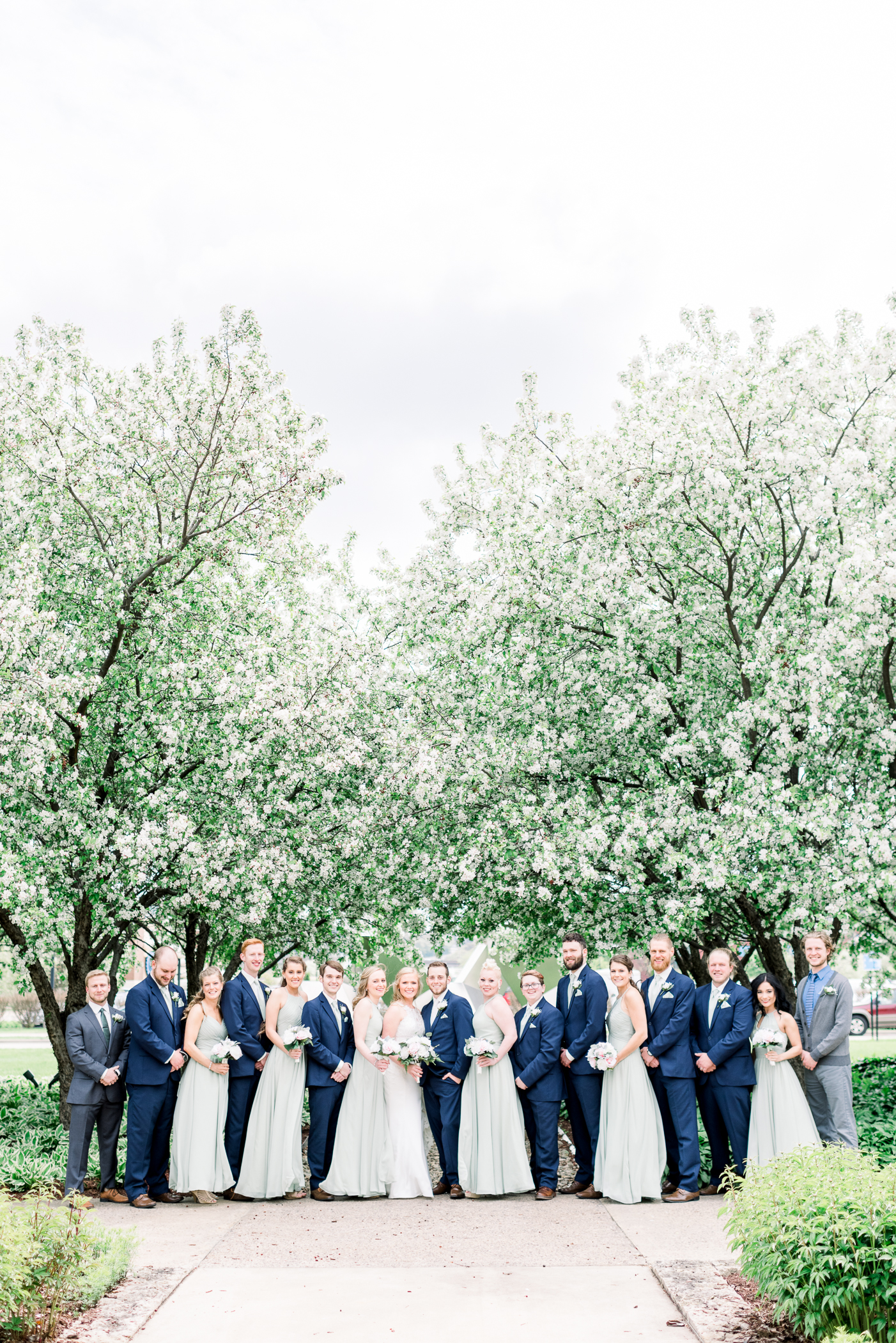 Dubuque, IA Wedding Photographers - Larissa Marie Photography