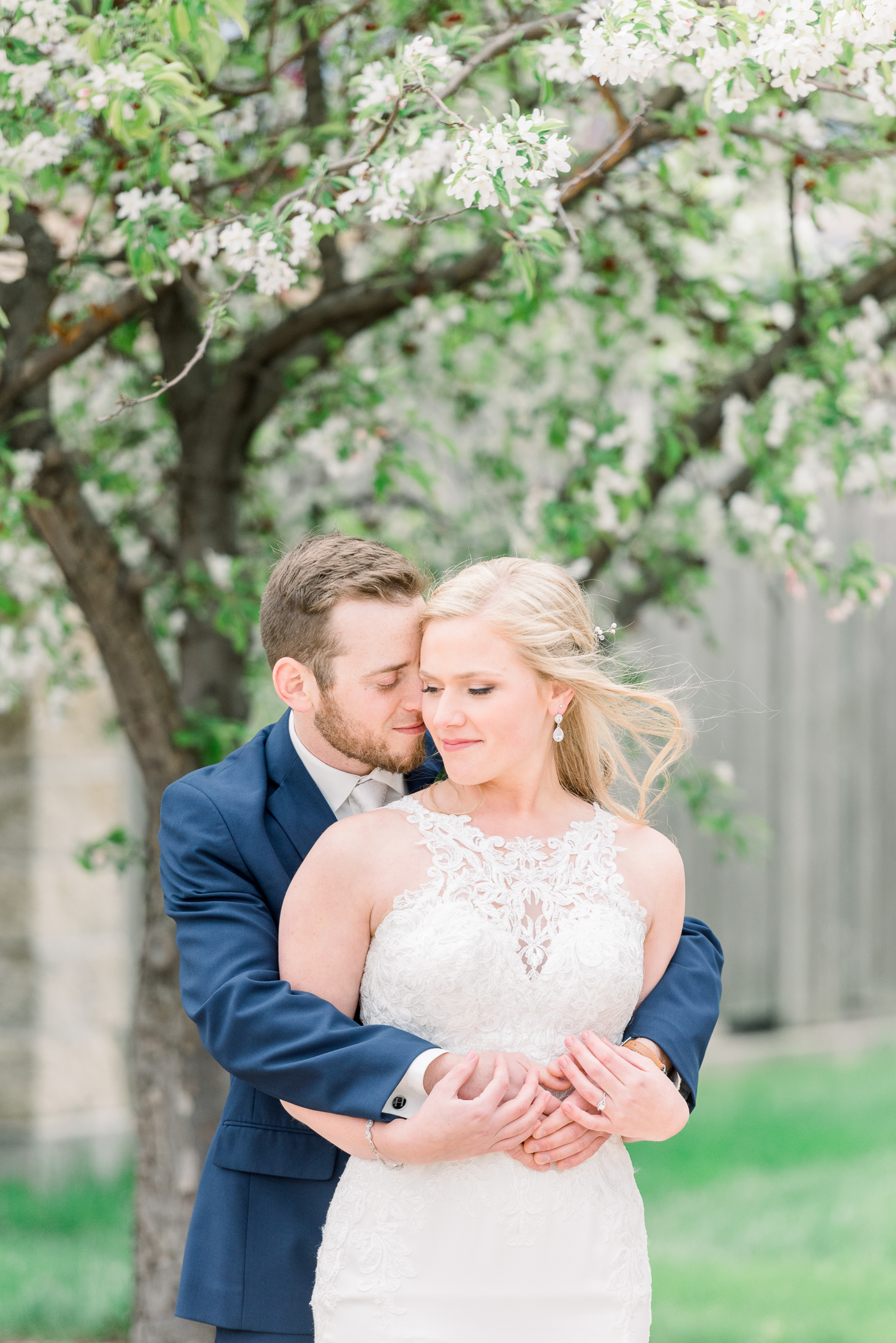 Dubuque, IA Wedding Photographers - Larissa Marie Photography