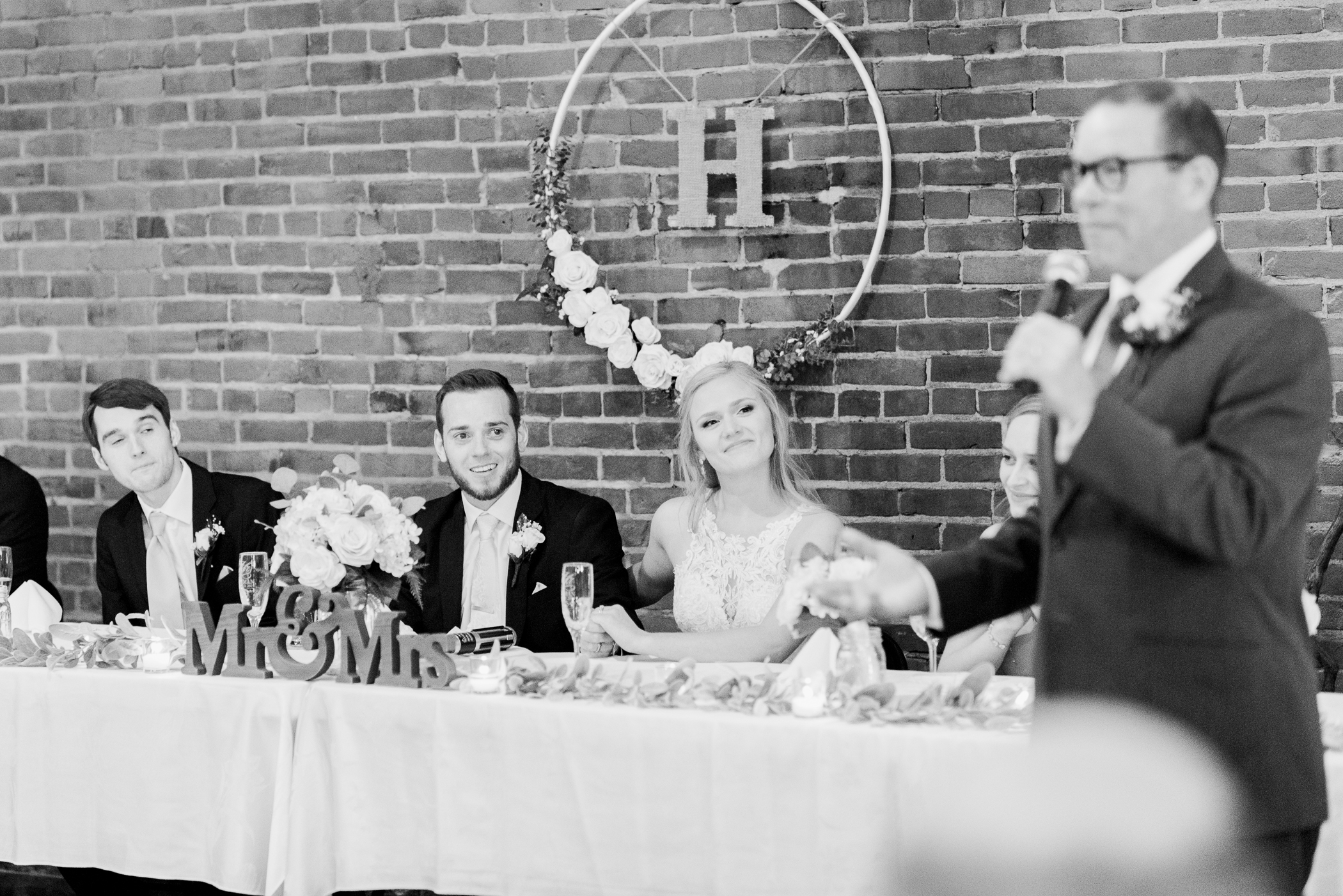 Dubuque, IA Wedding Photographers - Larissa Marie Photography