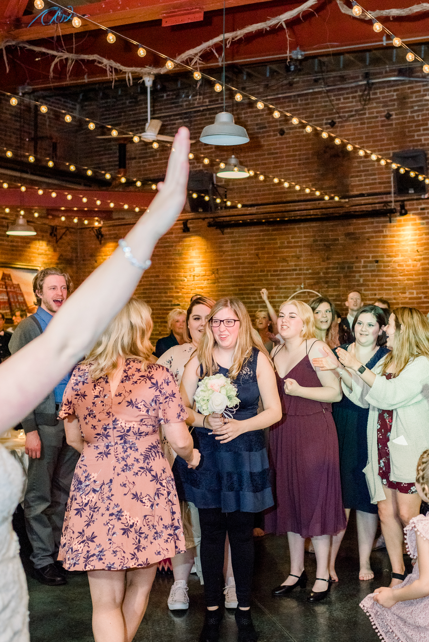 Dubuque, IA Wedding Photographers - Larissa Marie Photography