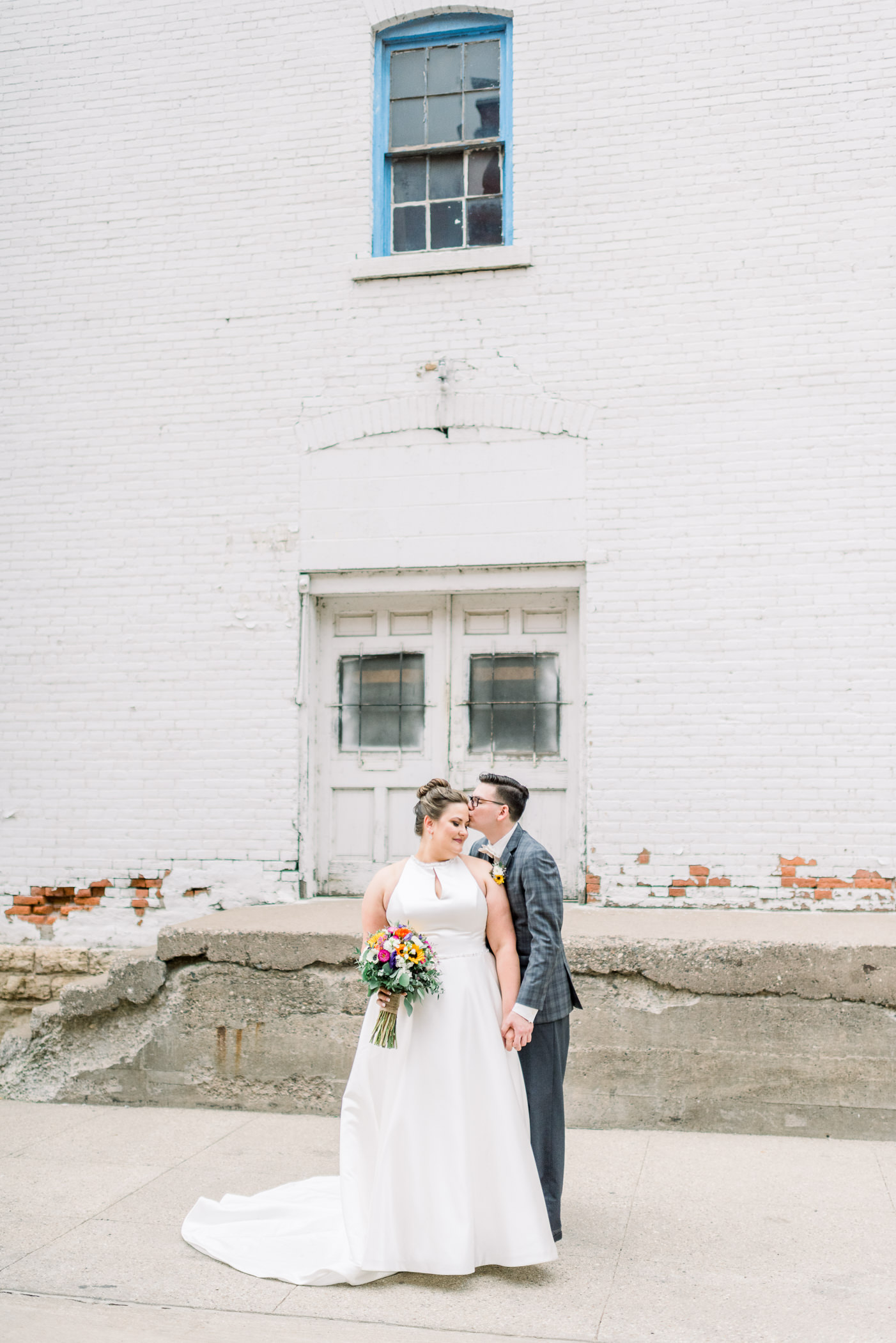 Grand River Center Dubuque Wedding Photographers