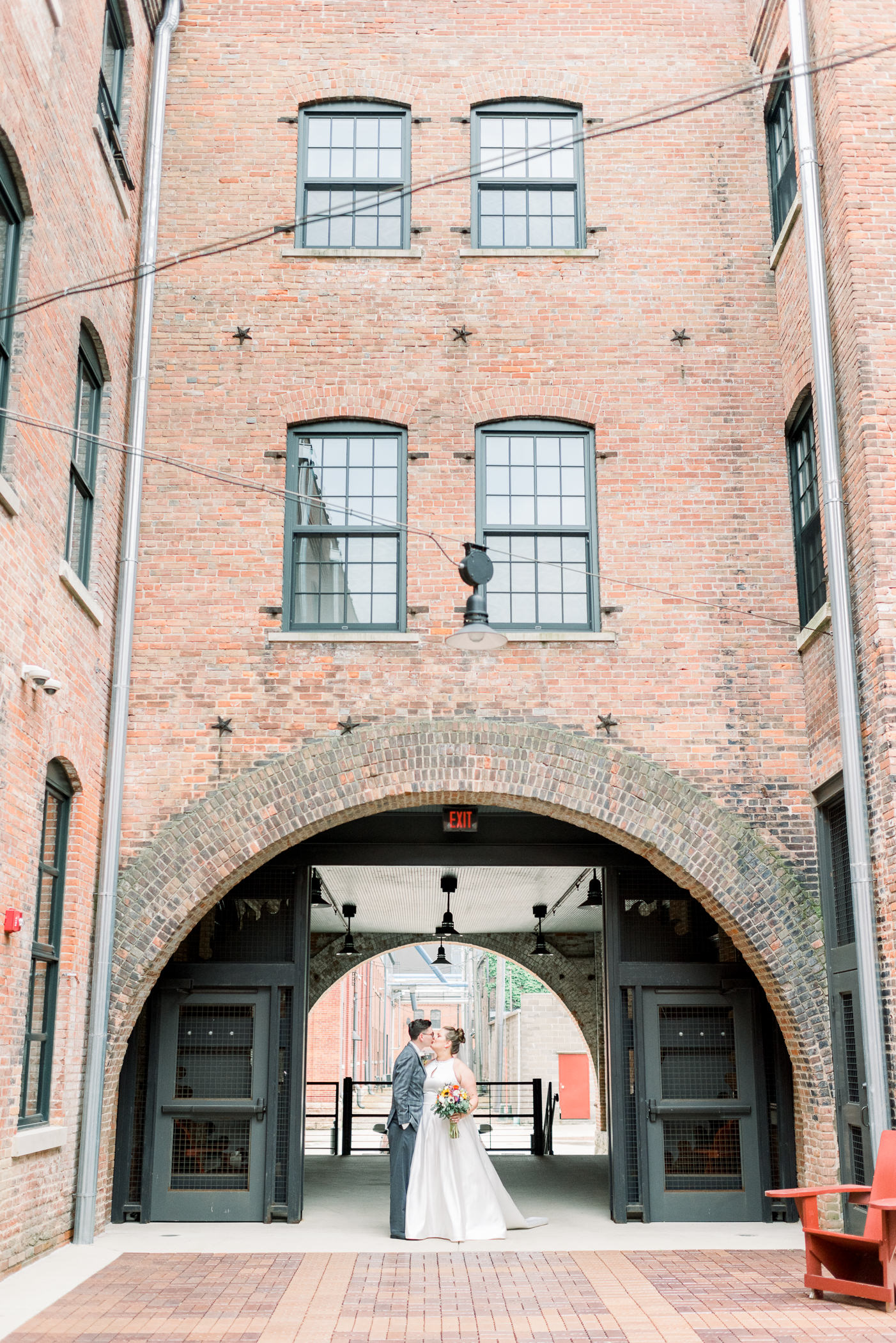 Grand River Center Dubuque Wedding Photographers