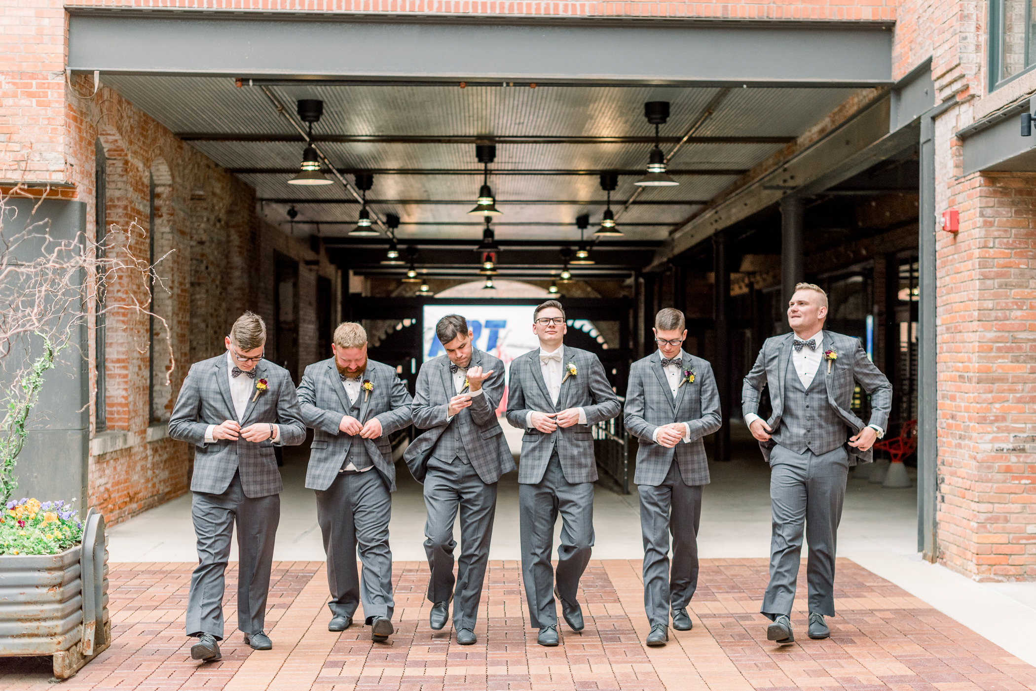 Grand River Center Dubuque Wedding Photographers