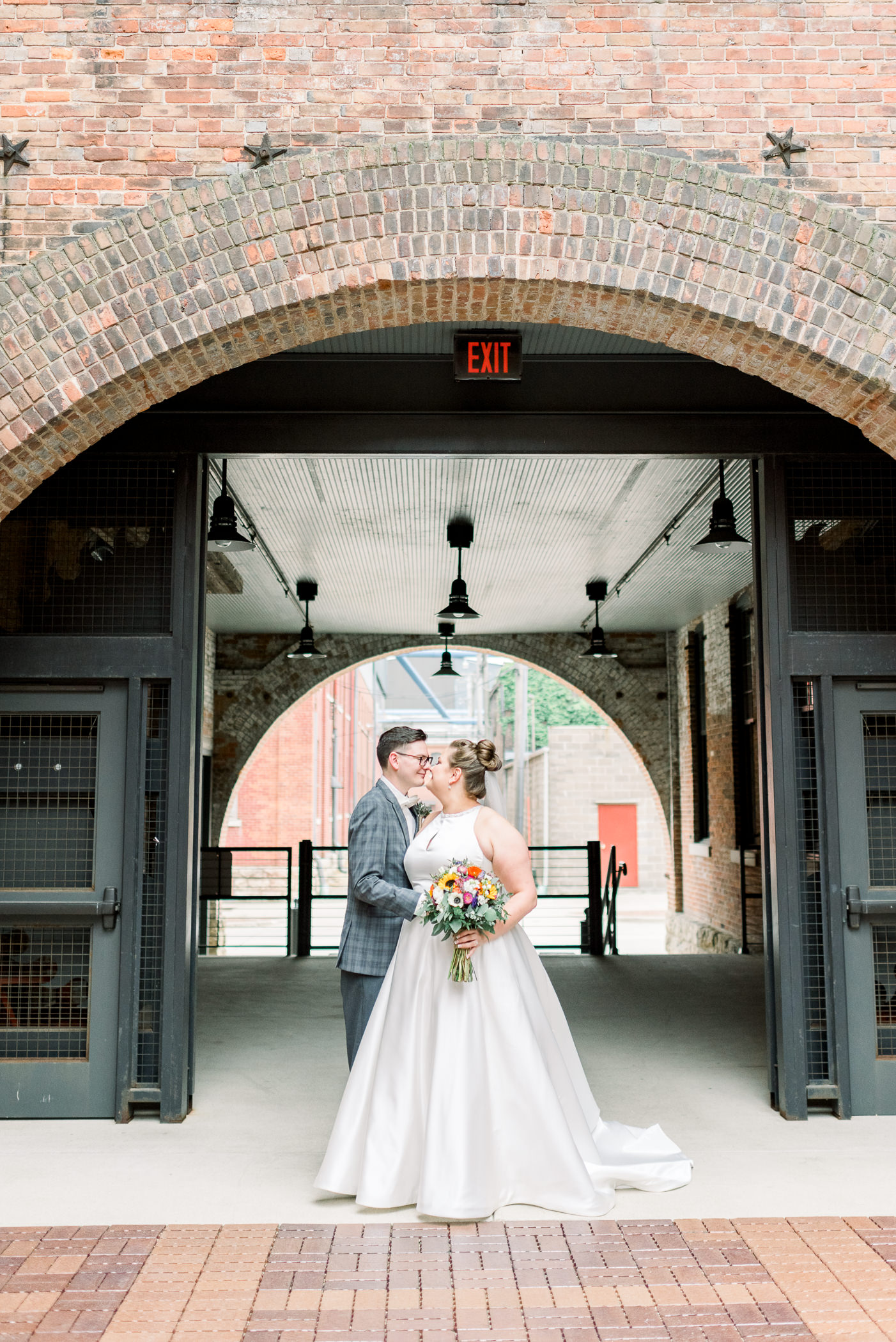 Grand River Center Dubuque Wedding Photographers