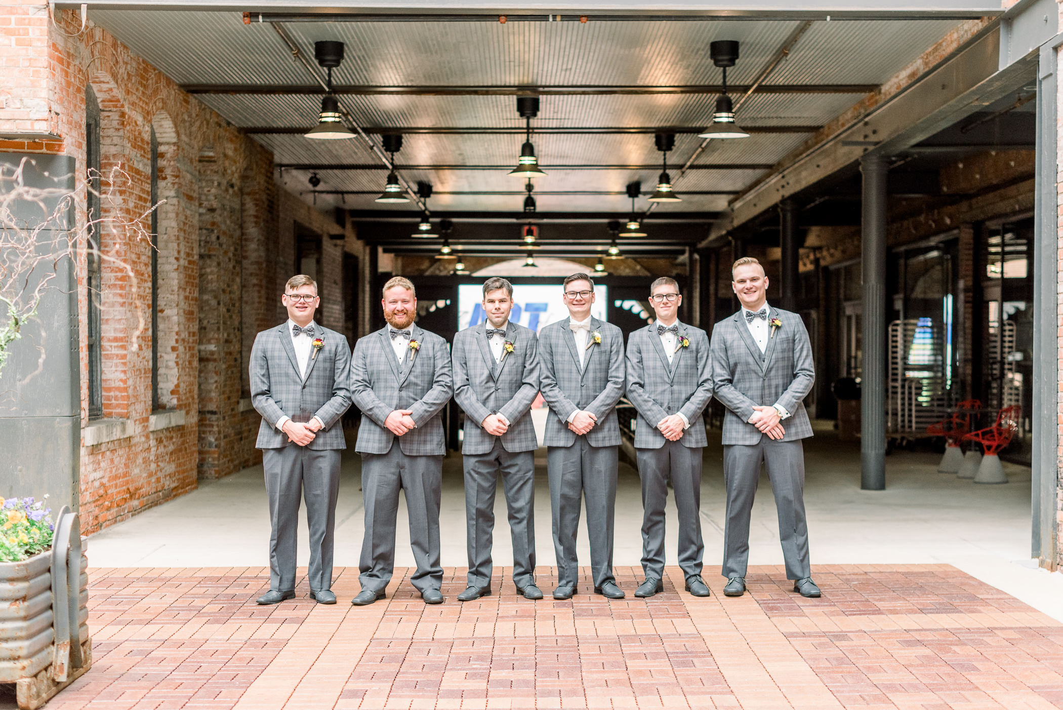 Grand River Center Dubuque Wedding Photographers