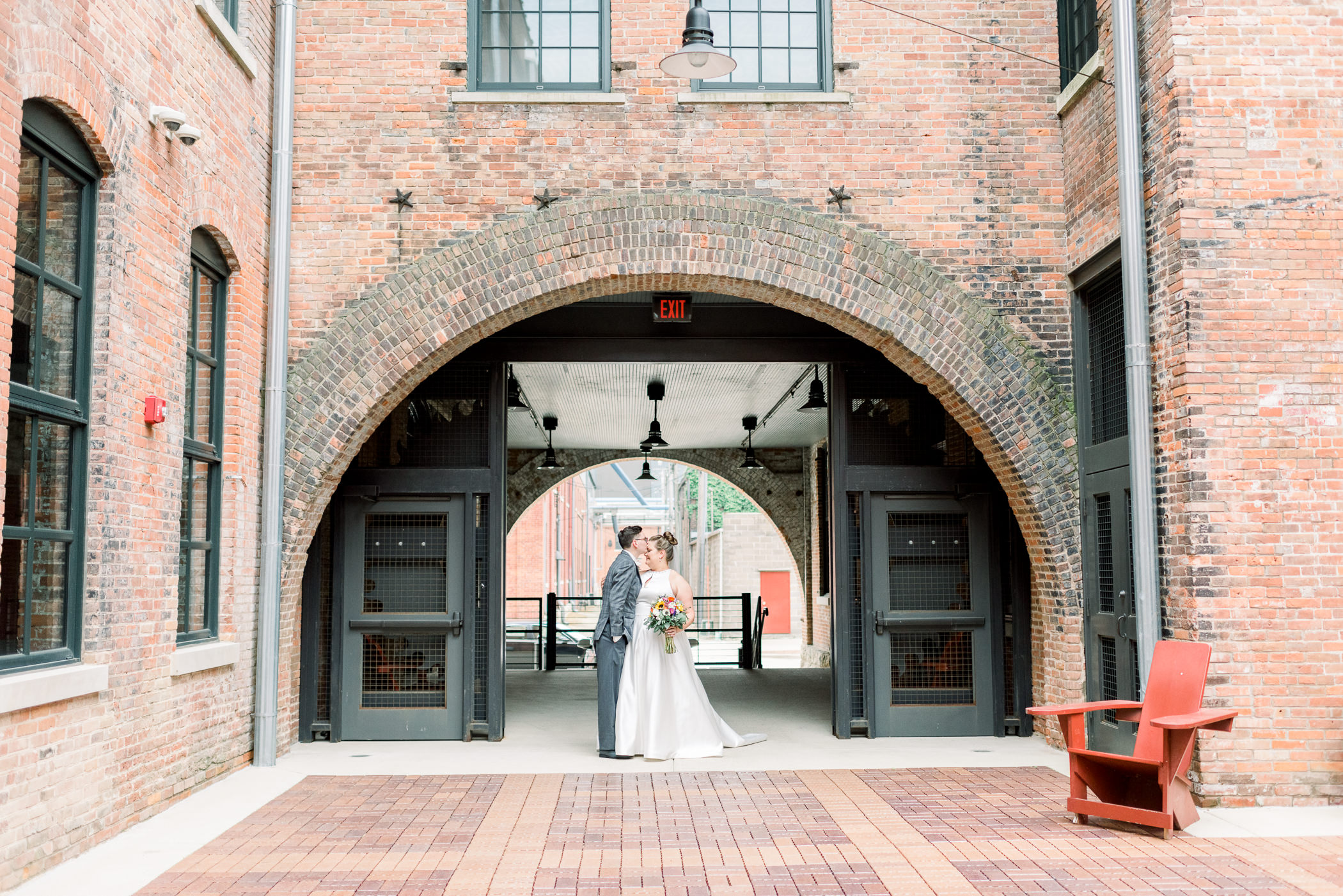 Grand River Center Dubuque Wedding Photographers