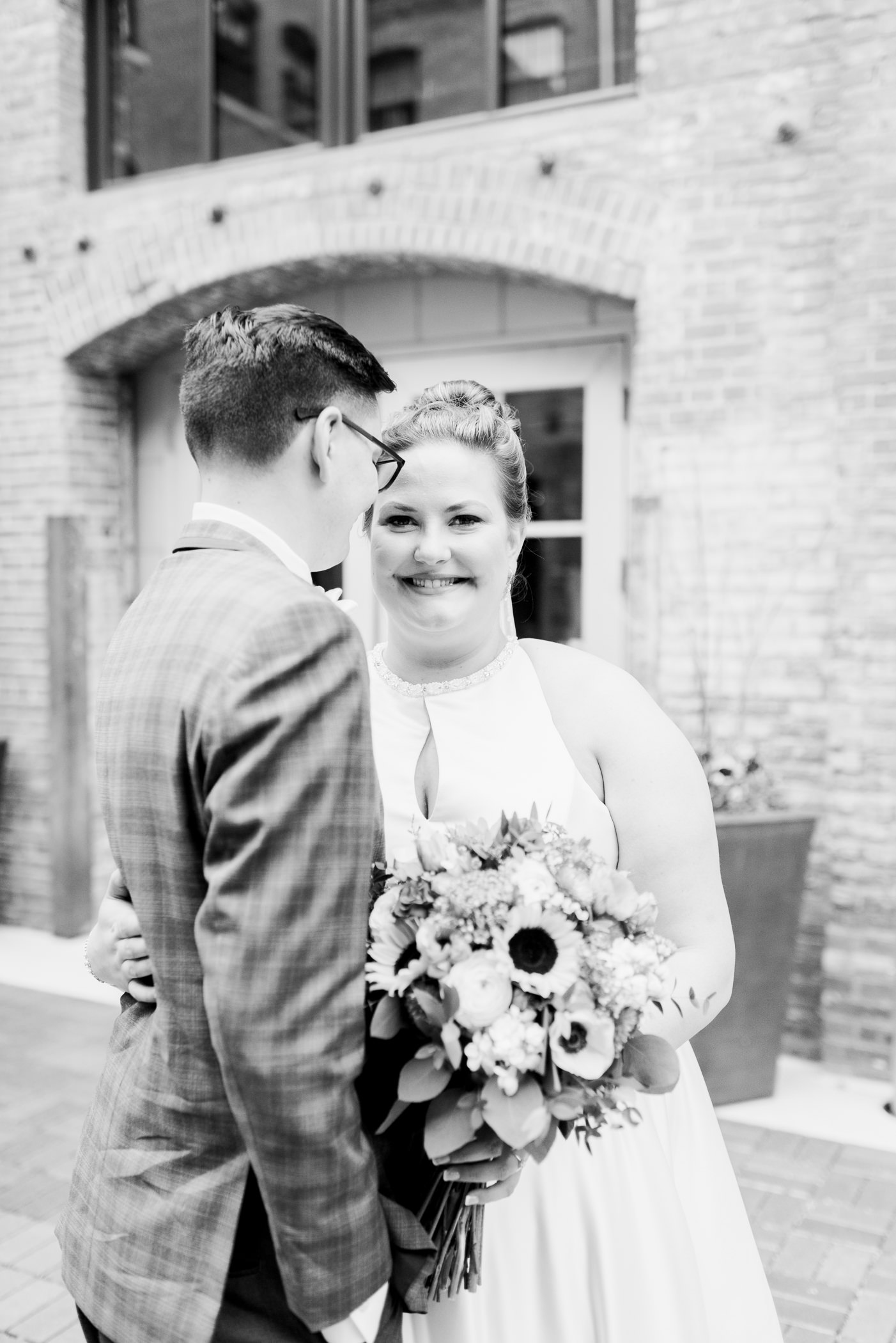 Grand River Center Dubuque Wedding Photographers