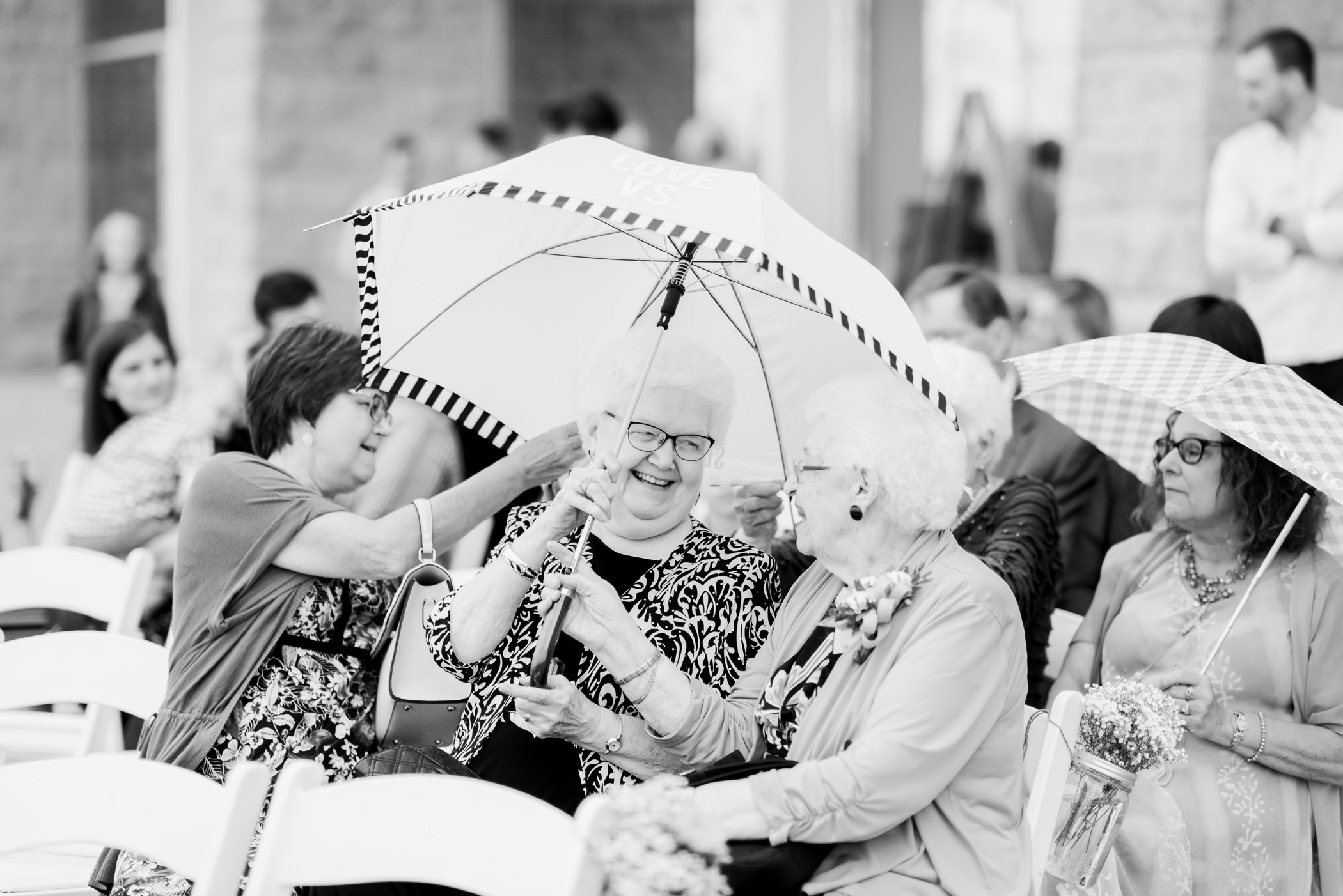 Grand River Center Dubuque Wedding Photographers