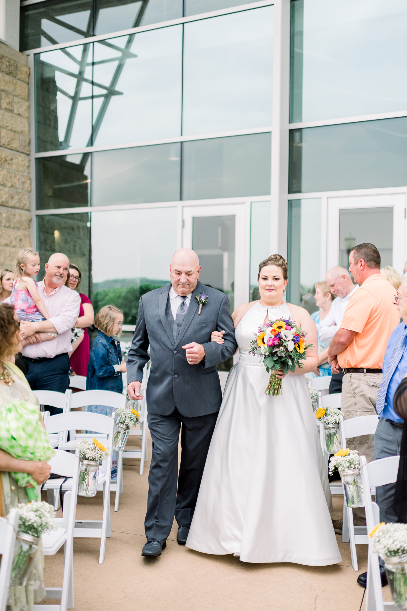 Grand River Center Dubuque Wedding Photographers