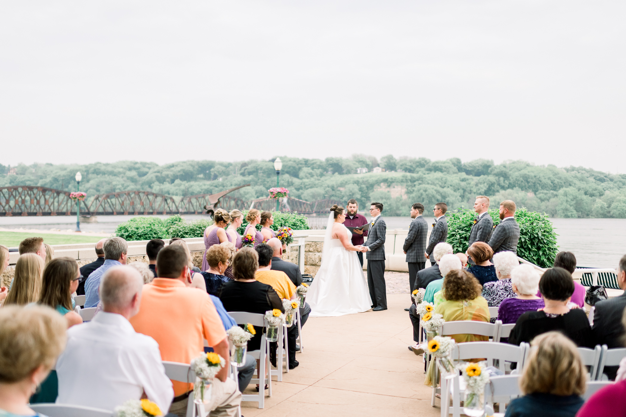 Grand River Center Dubuque Wedding Photographers