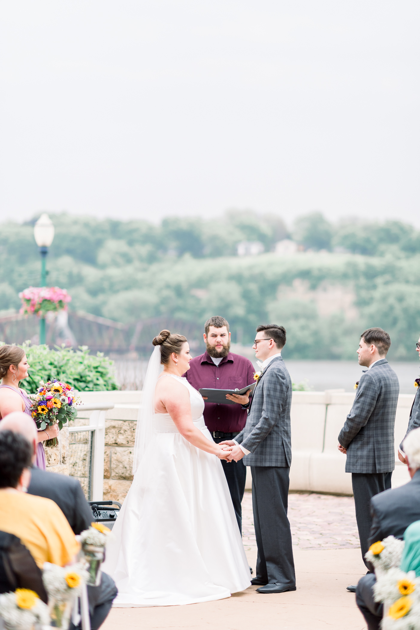 Grand River Center Dubuque Wedding Photographers