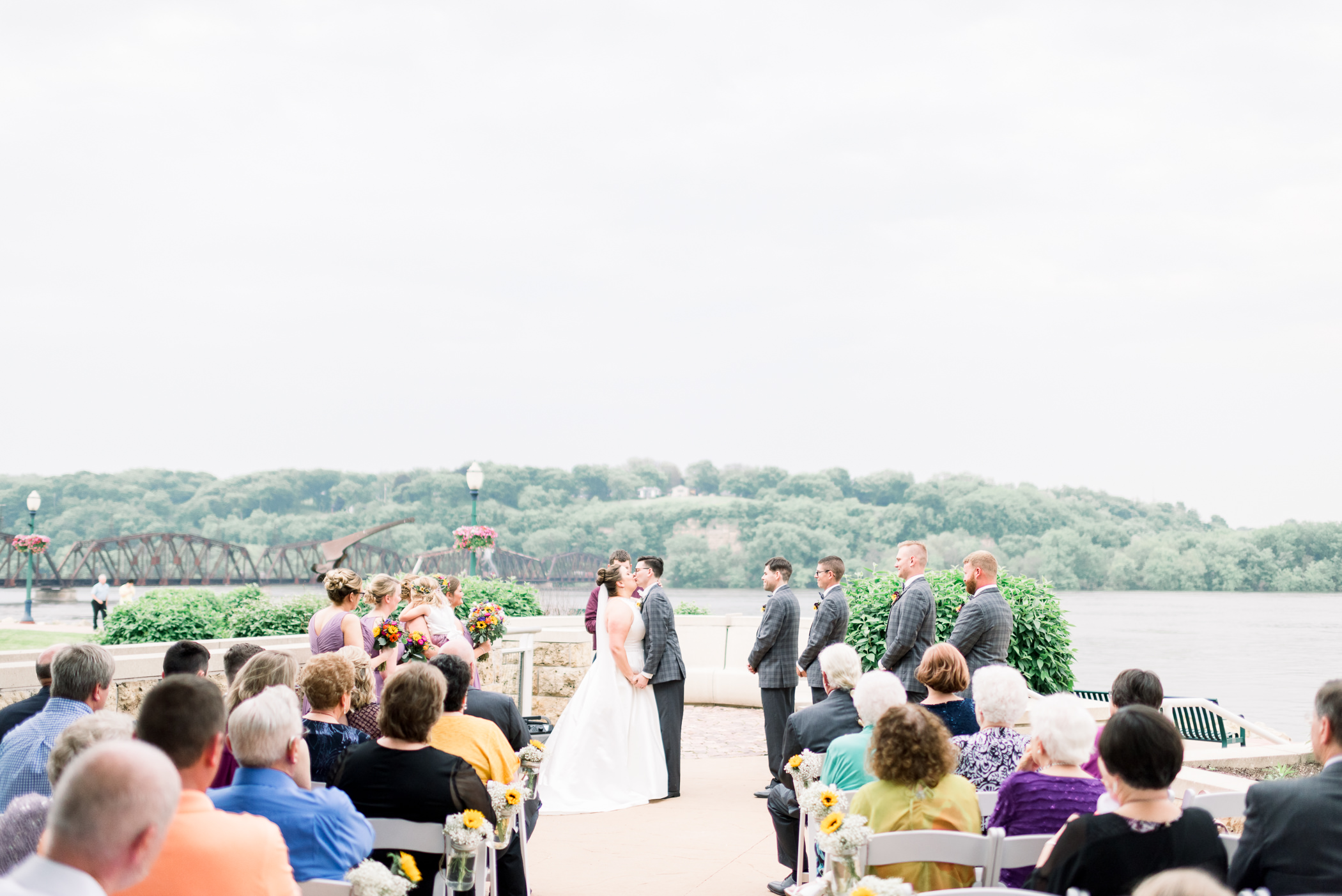 Grand River Center Dubuque Wedding Photographers