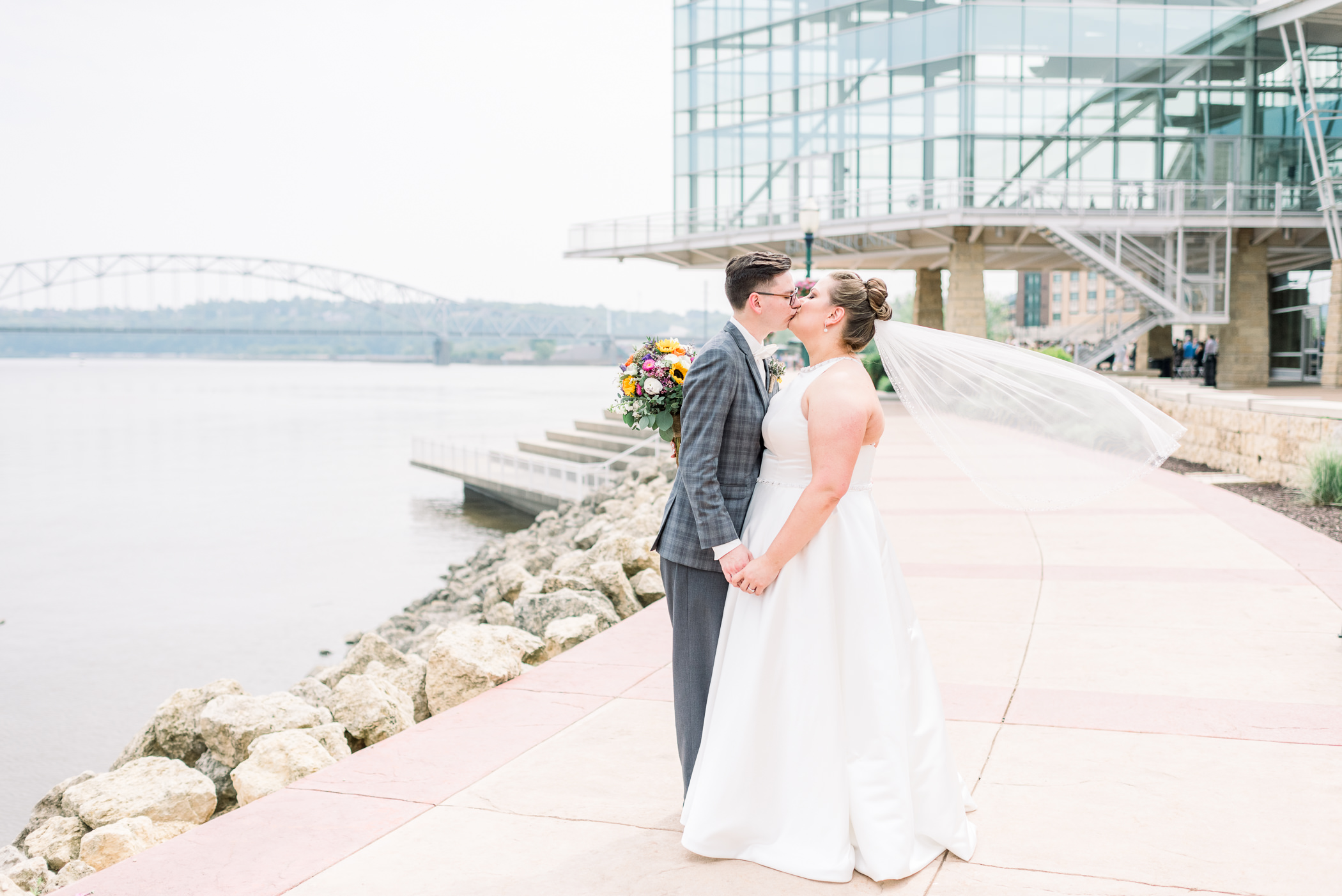 Grand River Center Dubuque Wedding Photographers