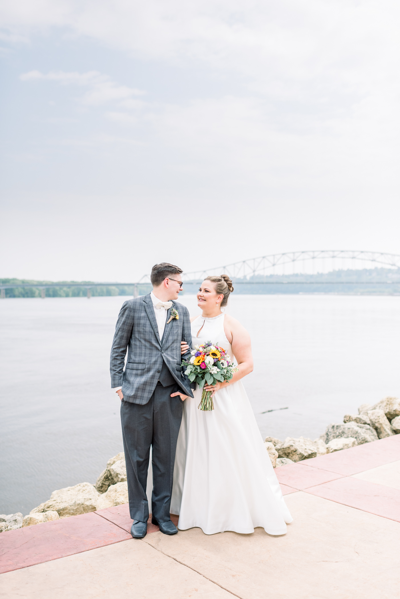 Grand River Center Dubuque Wedding Photographers