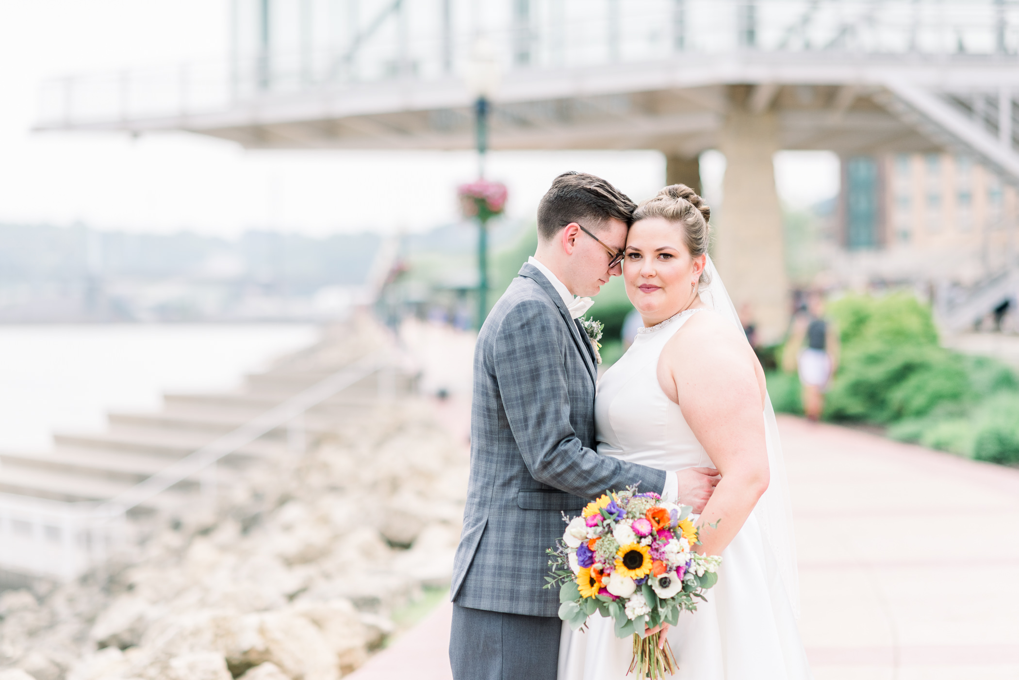 Grand River Center Dubuque Wedding Photographers