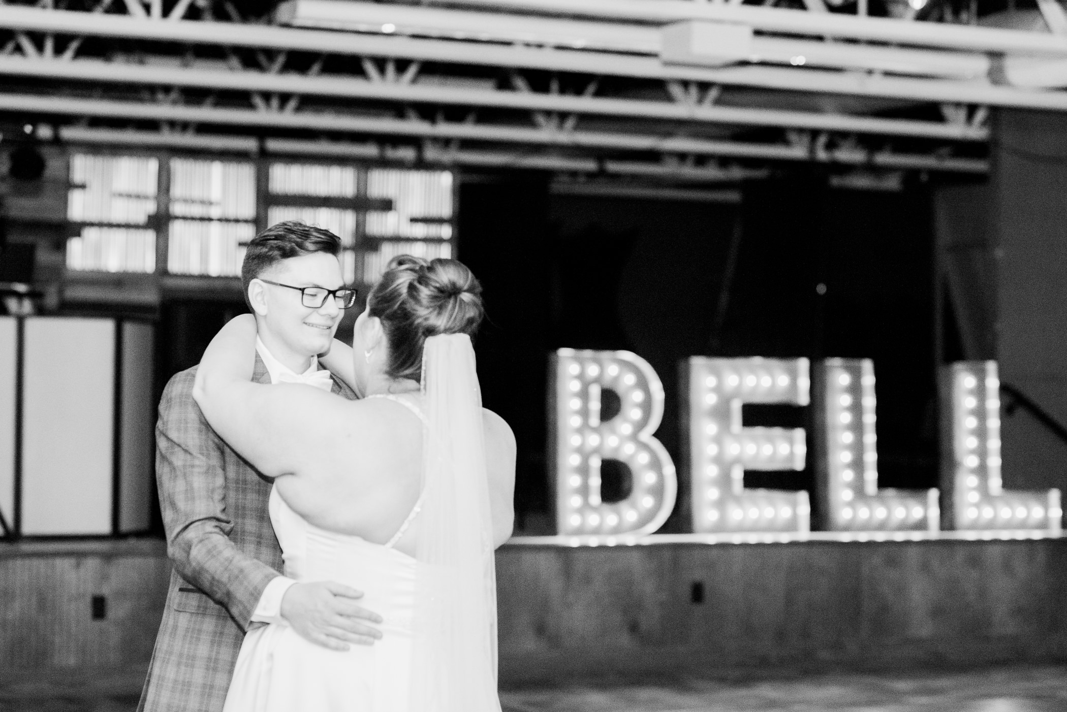 Grand River Center Dubuque Wedding Photographers