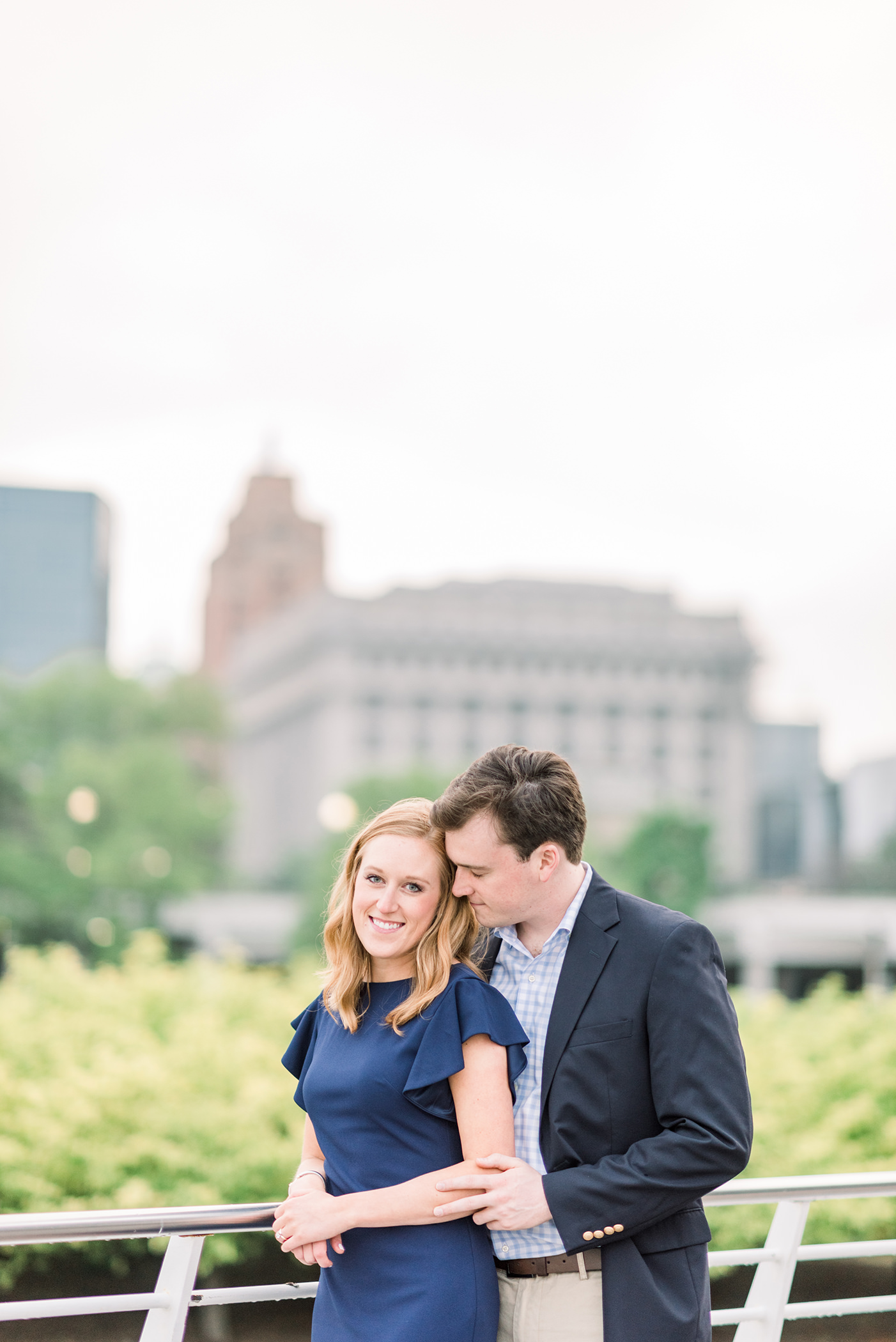 Milwaukee Art Museum Engagement Session