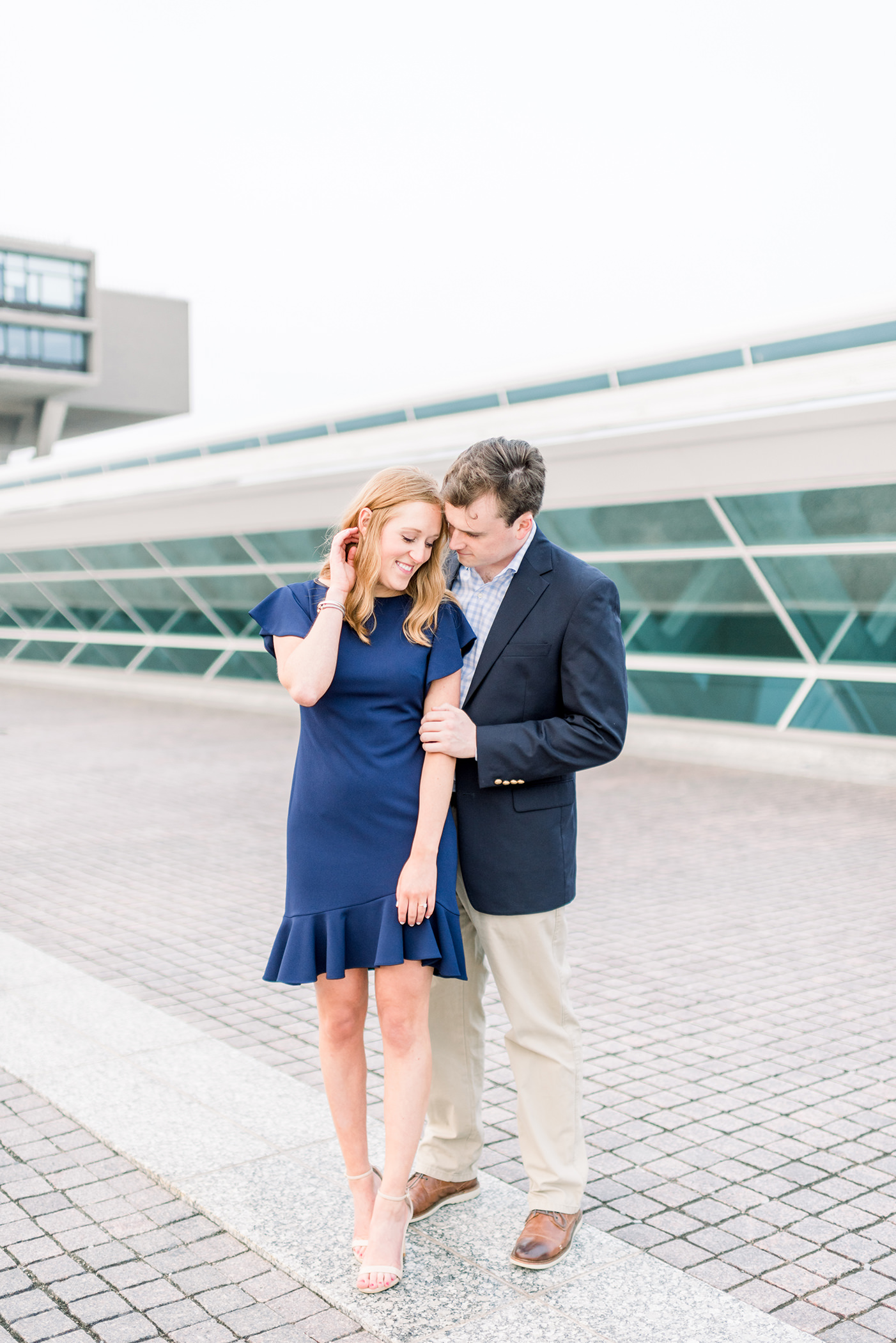 Milwaukee Art Museum Engagement Session