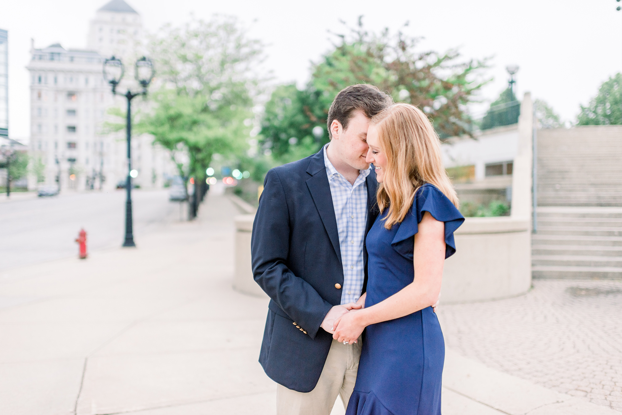 Milwaukee Art Museum Engagement Session