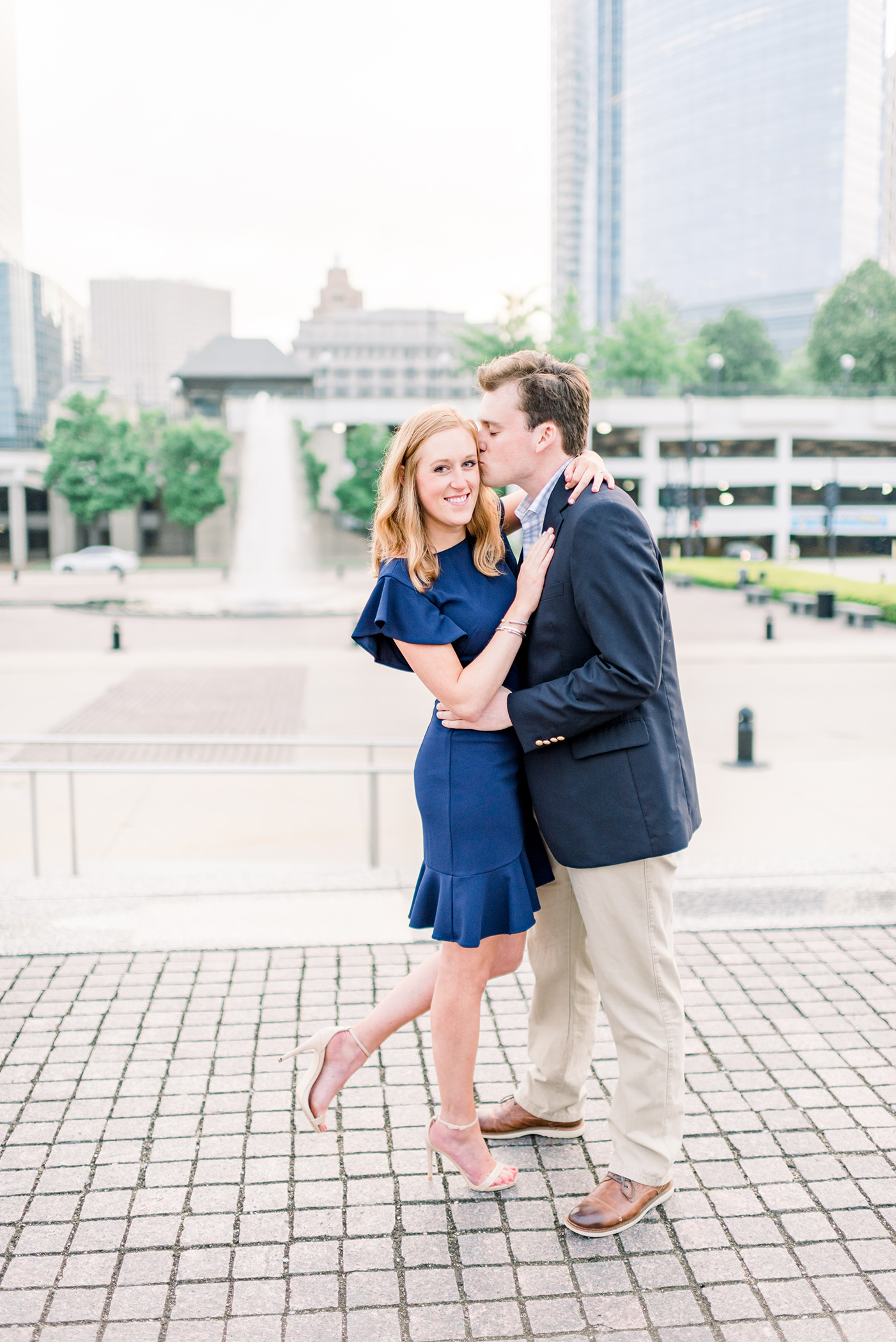 Milwaukee Art Museum Engagement Session