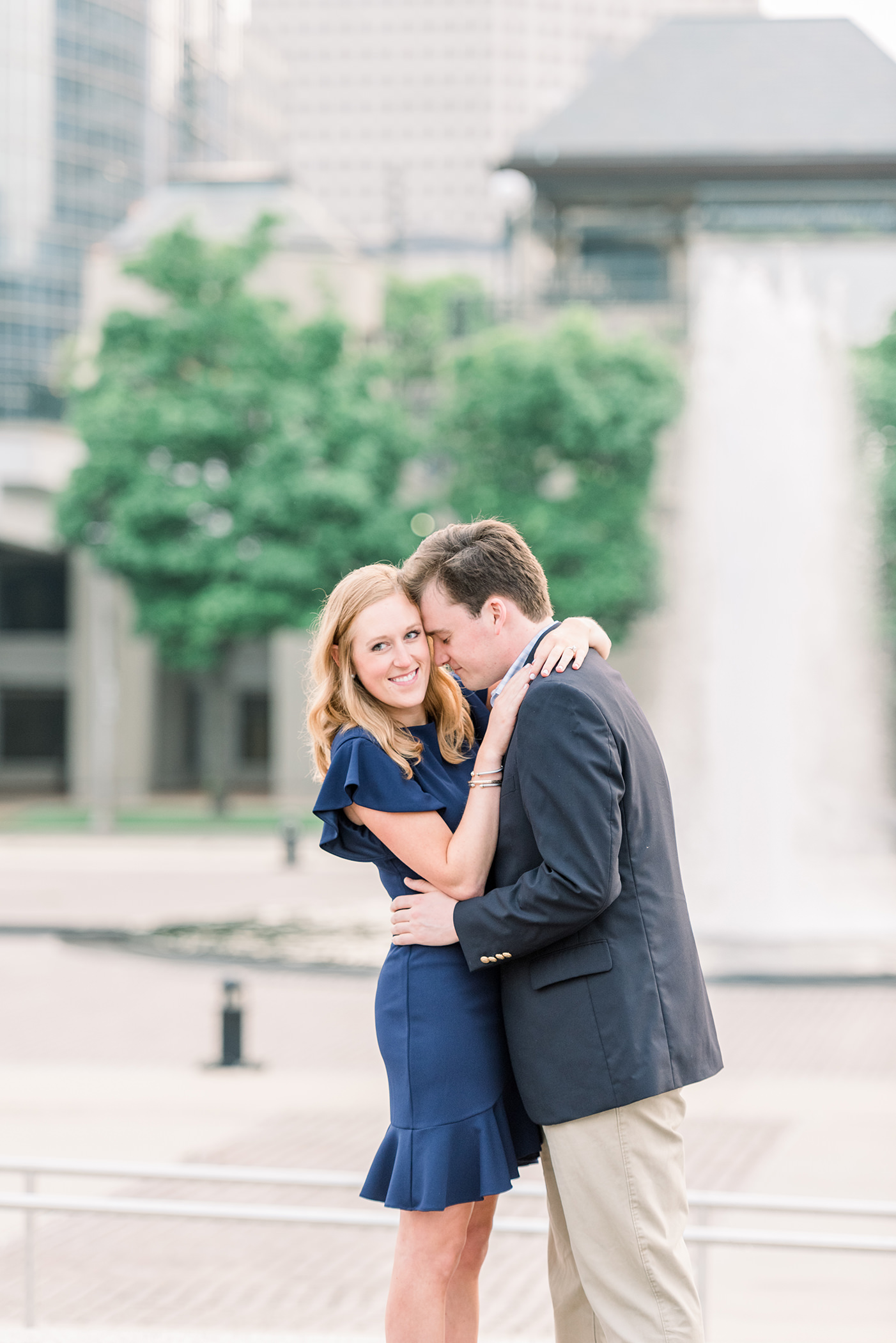 Milwaukee Art Museum Engagement Session