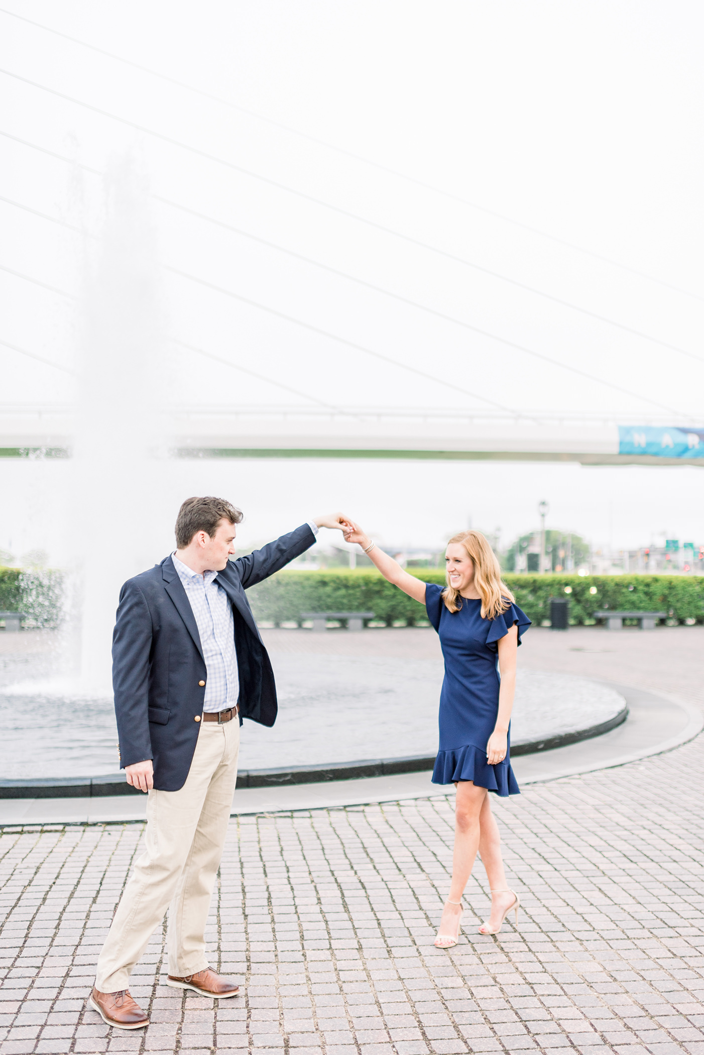 Milwaukee Art Museum Engagement Session