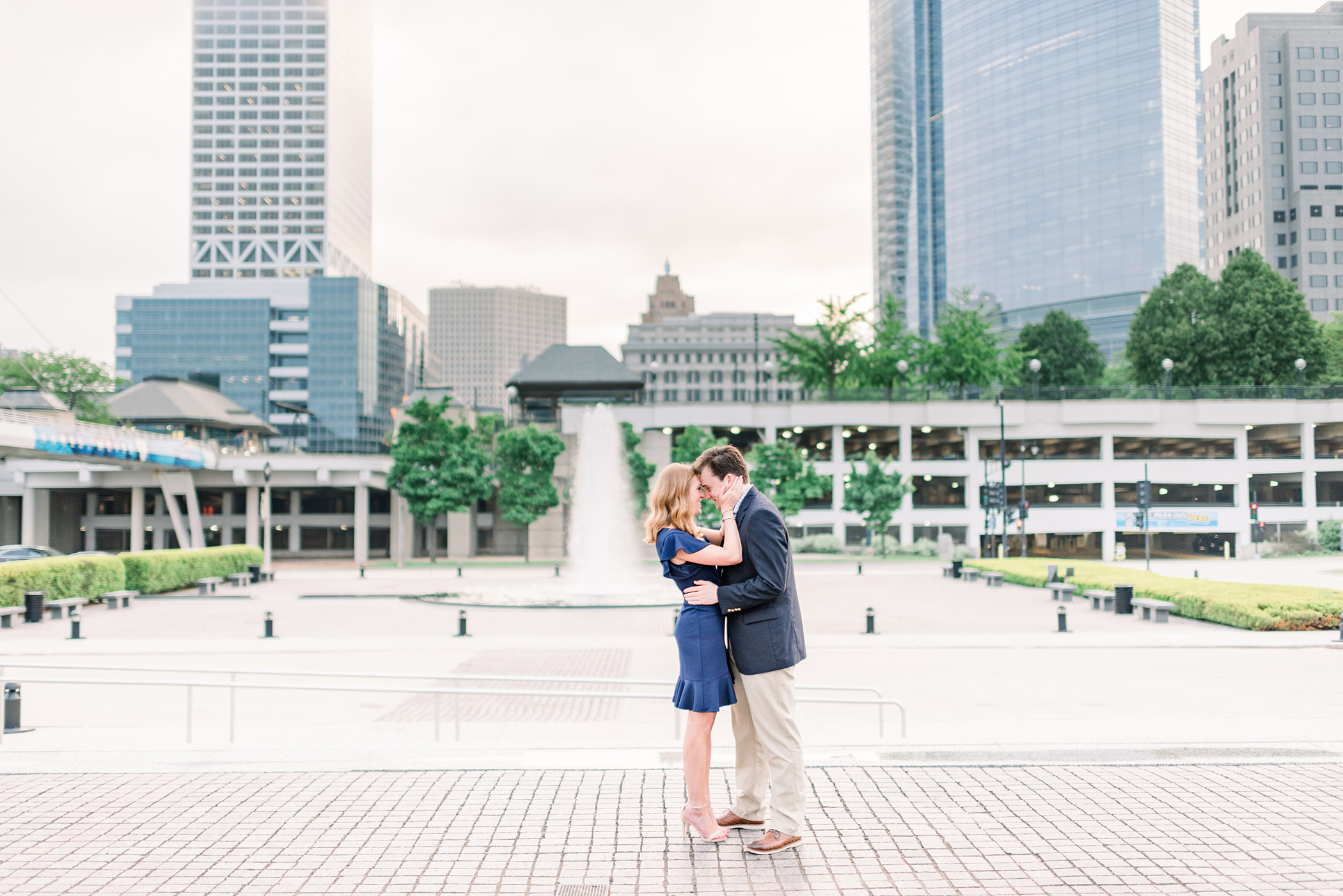 Milwaukee Art Museum Engagement Session