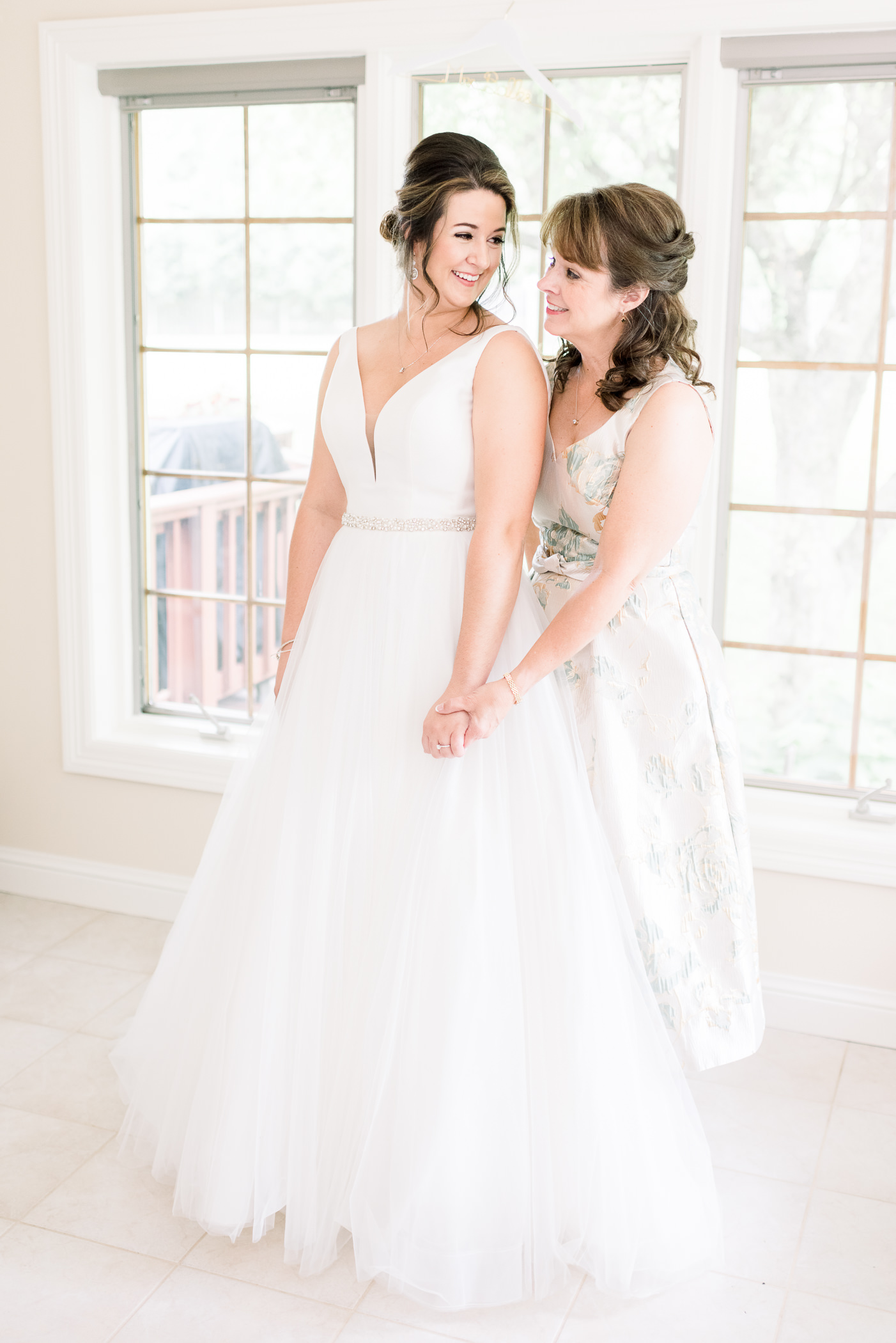 Union South Wedding Photographers - Larissa Marie Photography