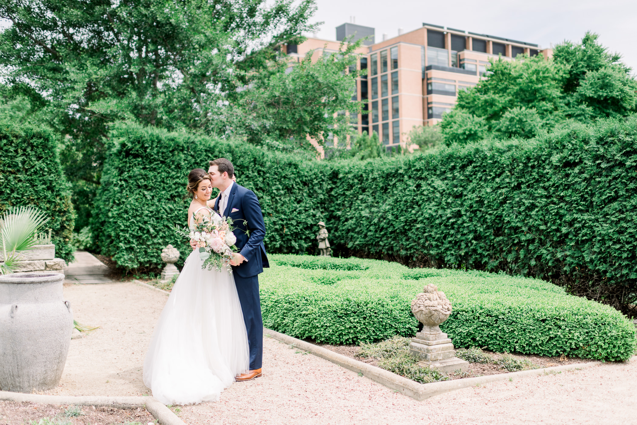 Union South Wedding Photographers - Larissa Marie Photography