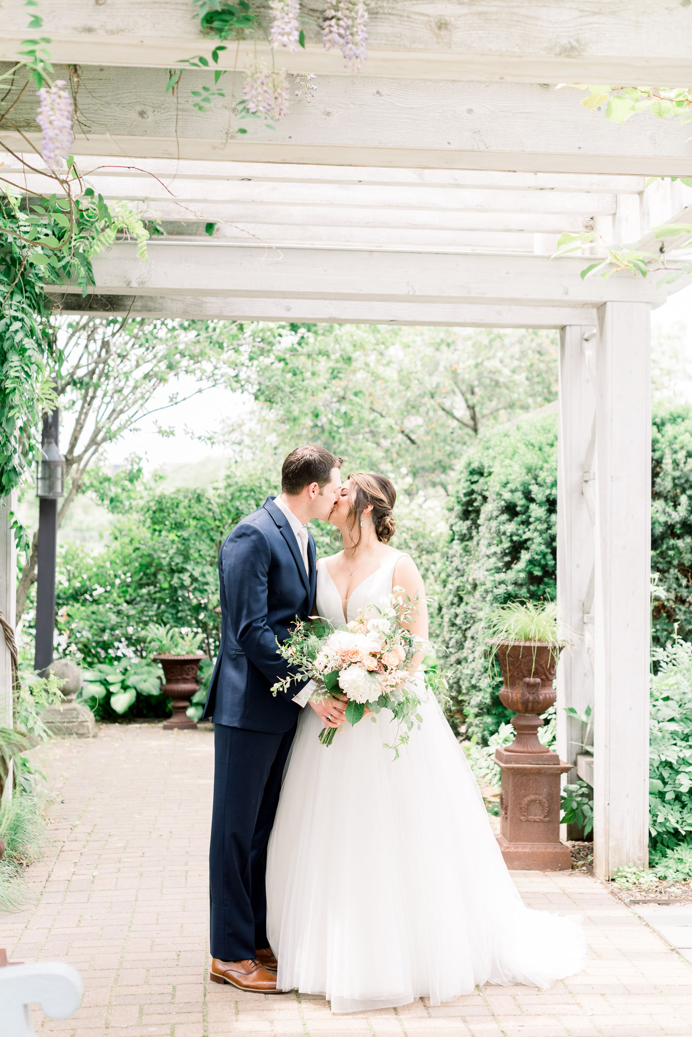 Union South Wedding Photographers - Larissa Marie Photography