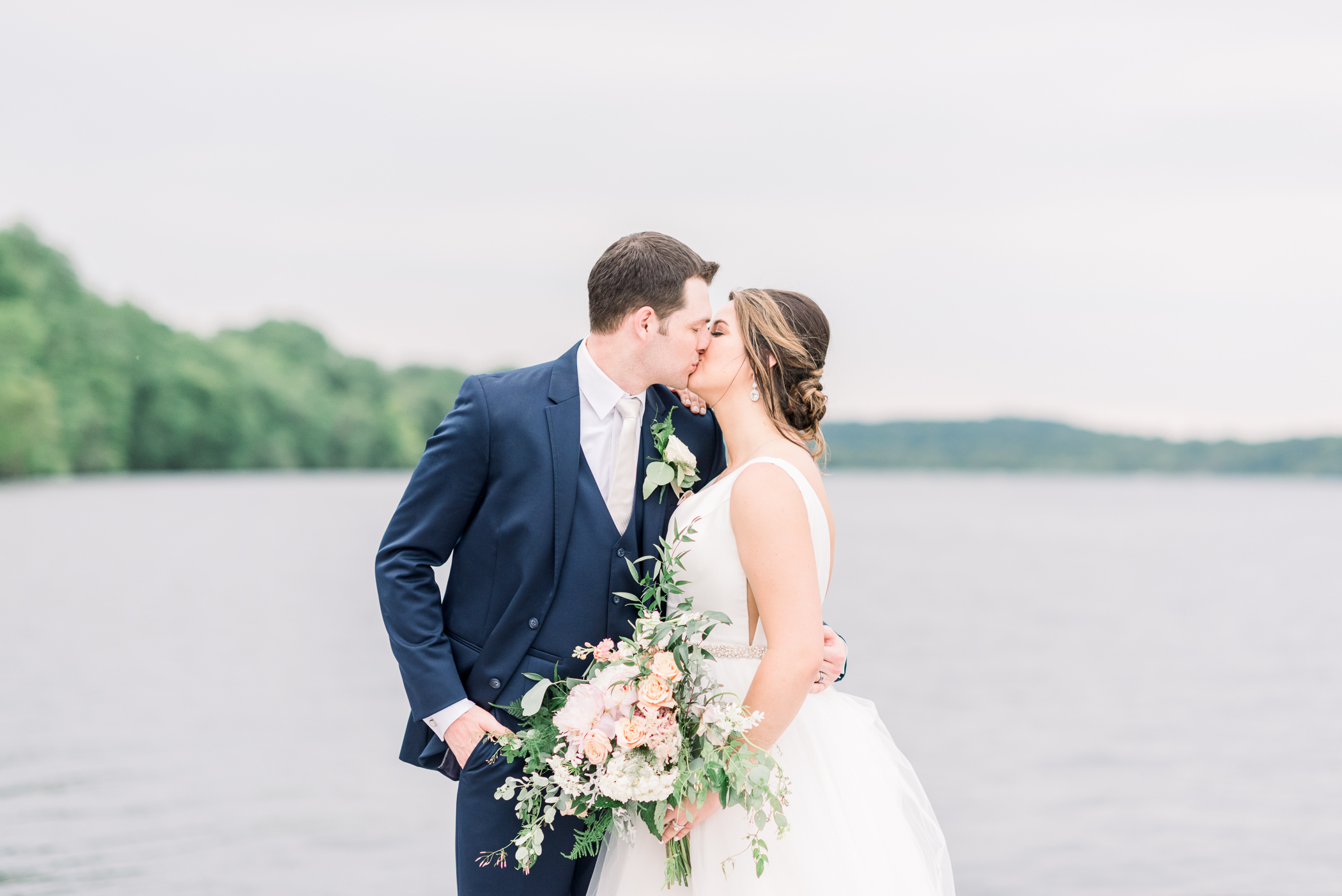 Union South Wedding Photographers - Larissa Marie Photography