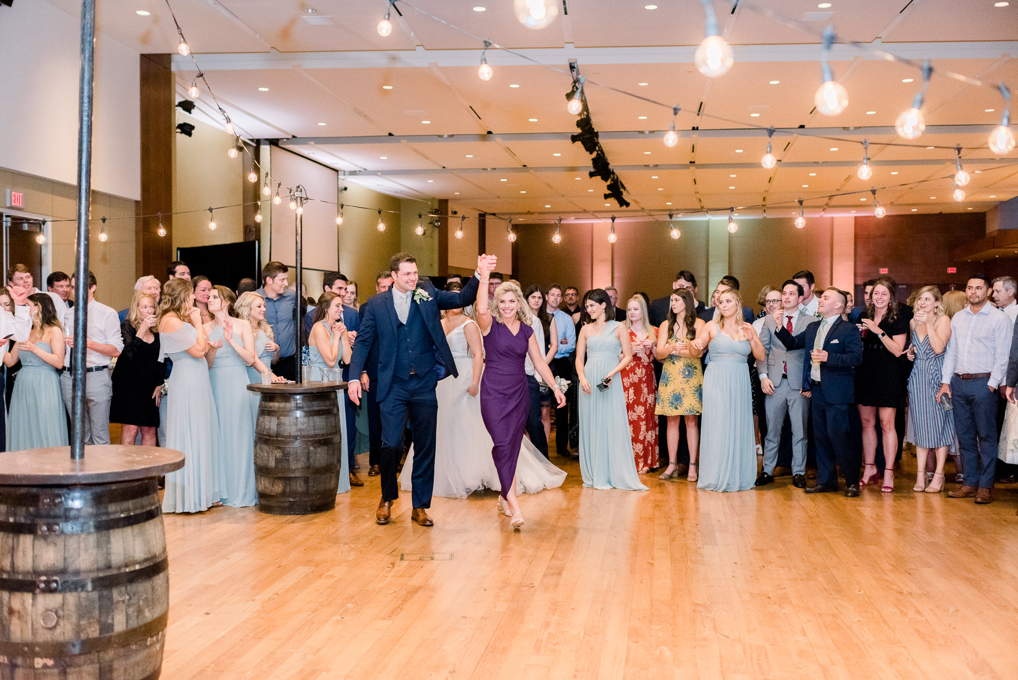 Union South Wedding Photographers - Larissa Marie Photography