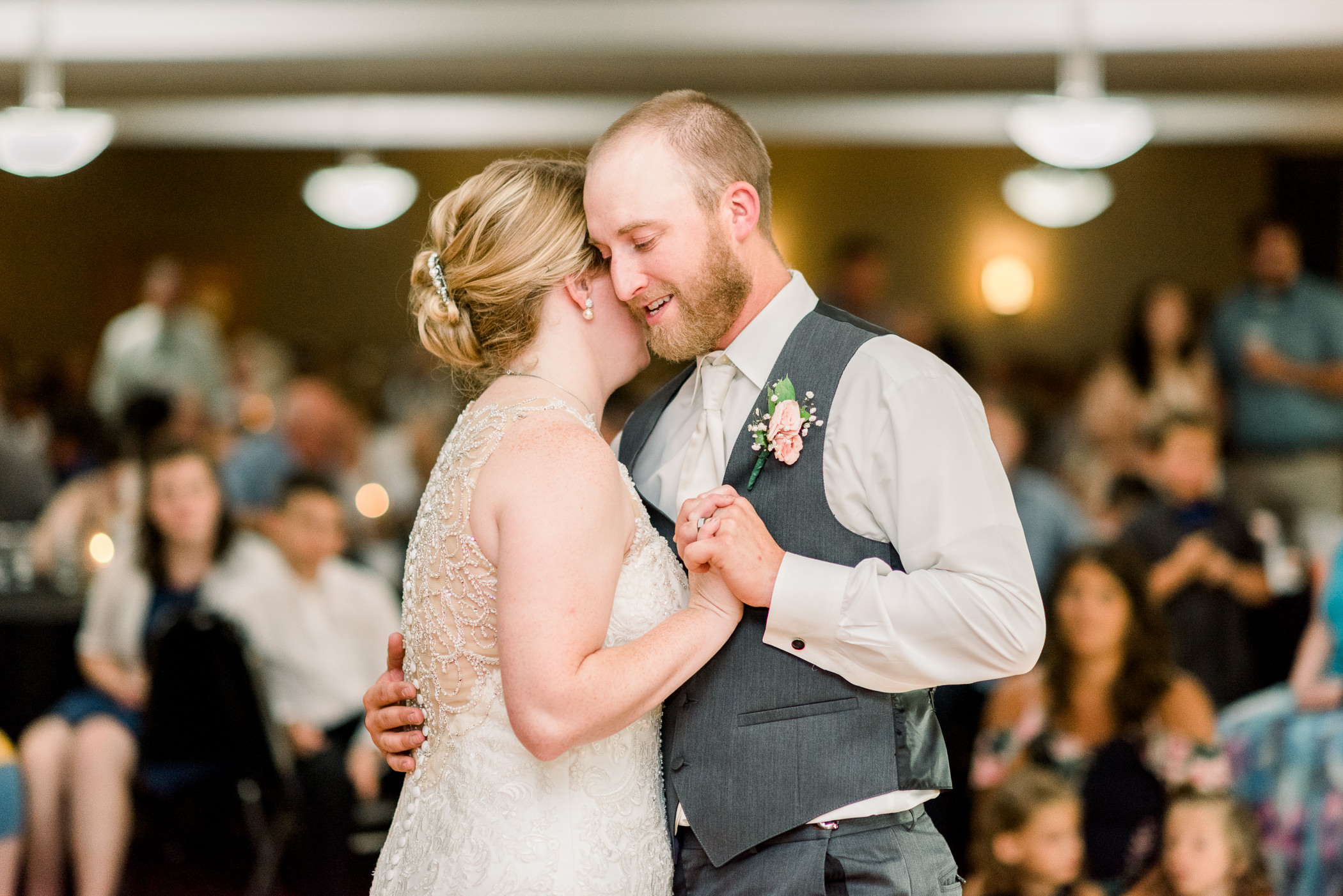 La Crosse, WI Wedding Photographers