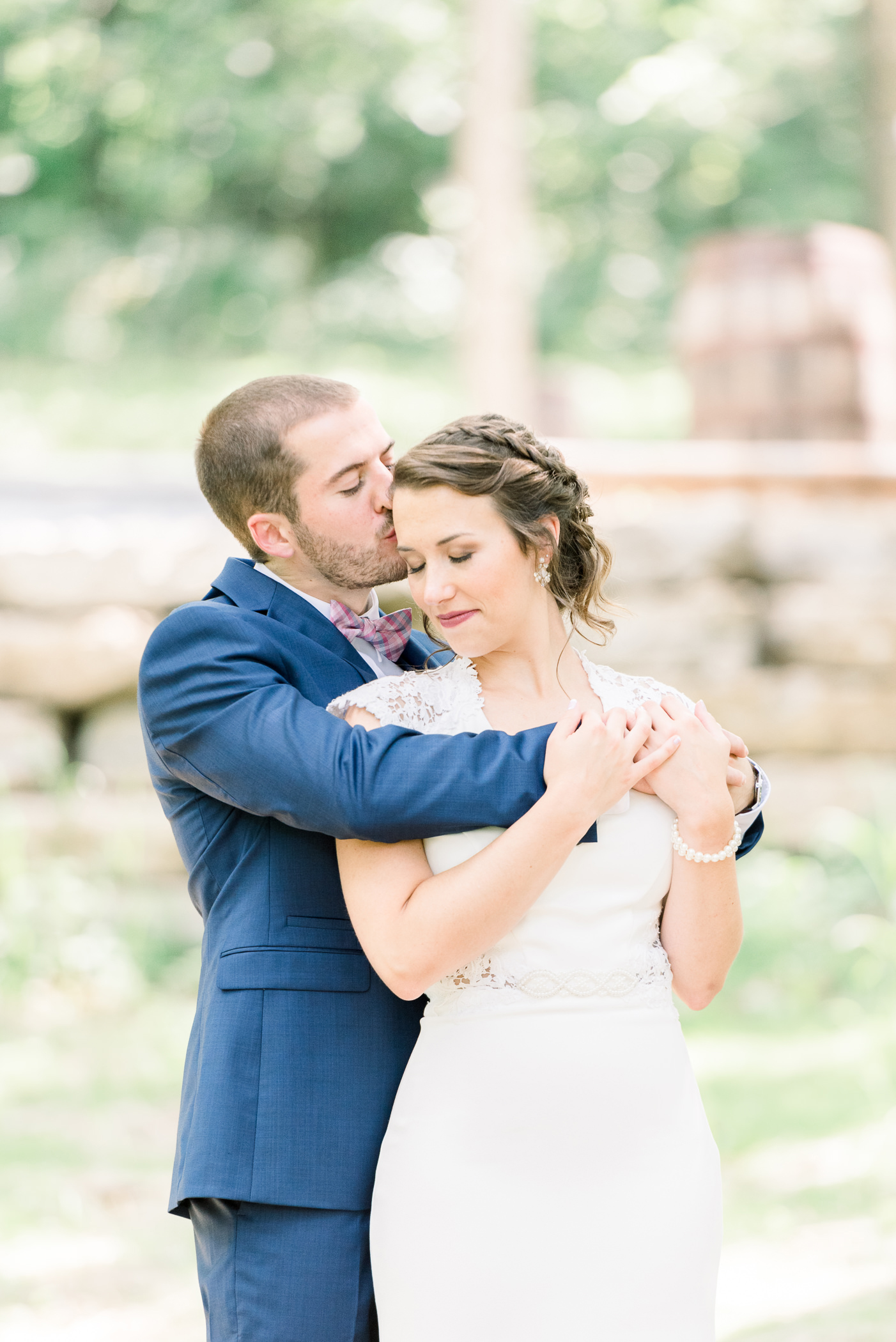 The Fields Reserve Wedding Day - Larissa Marie Photography