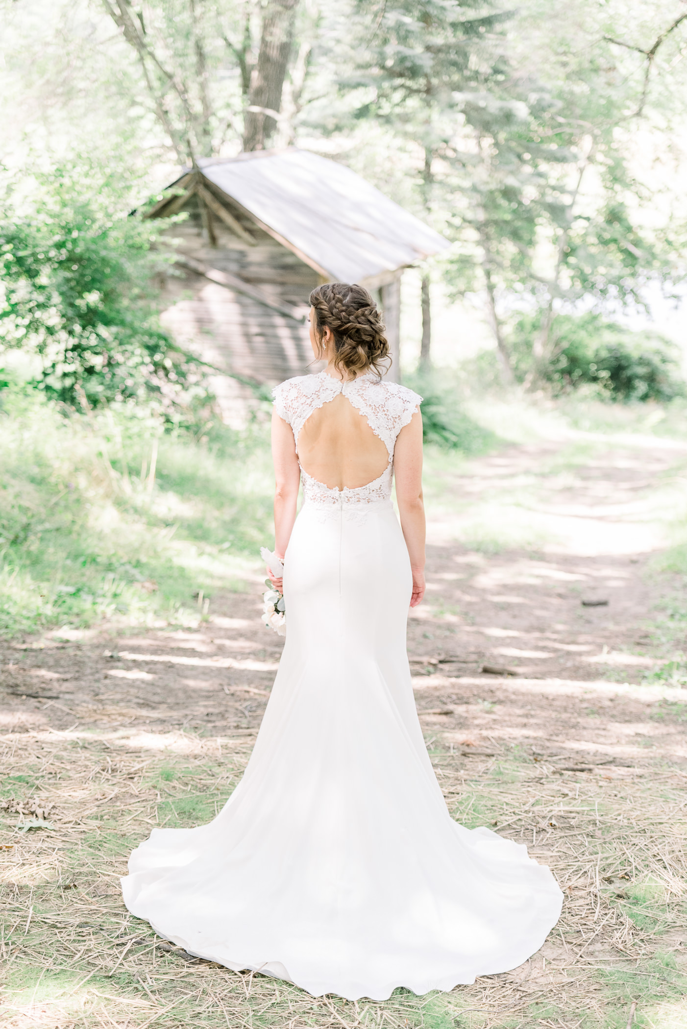 The Fields Reserve Wedding Day - Larissa Marie Photography