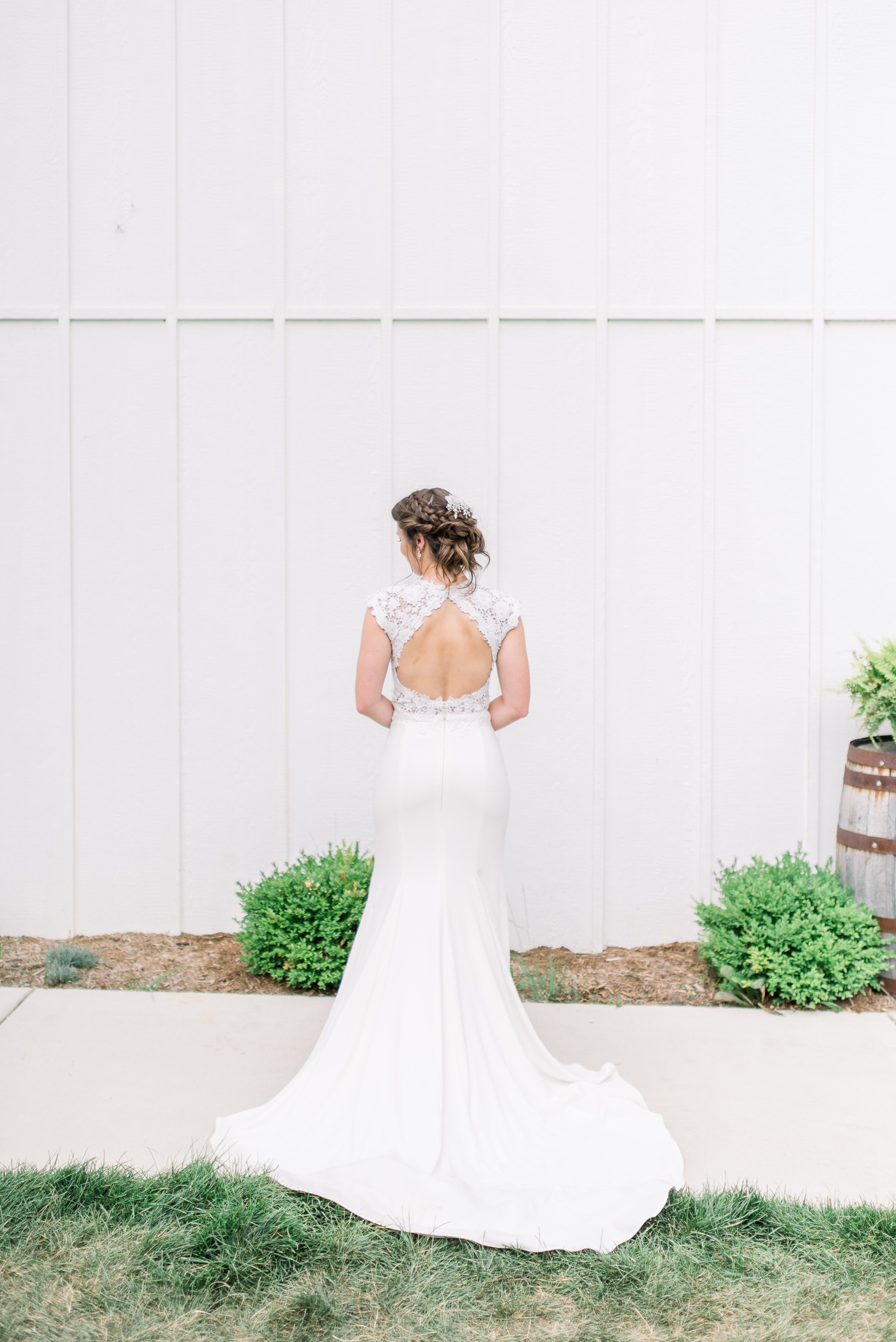 The Fields Reserve Wedding Day - Larissa Marie Photography