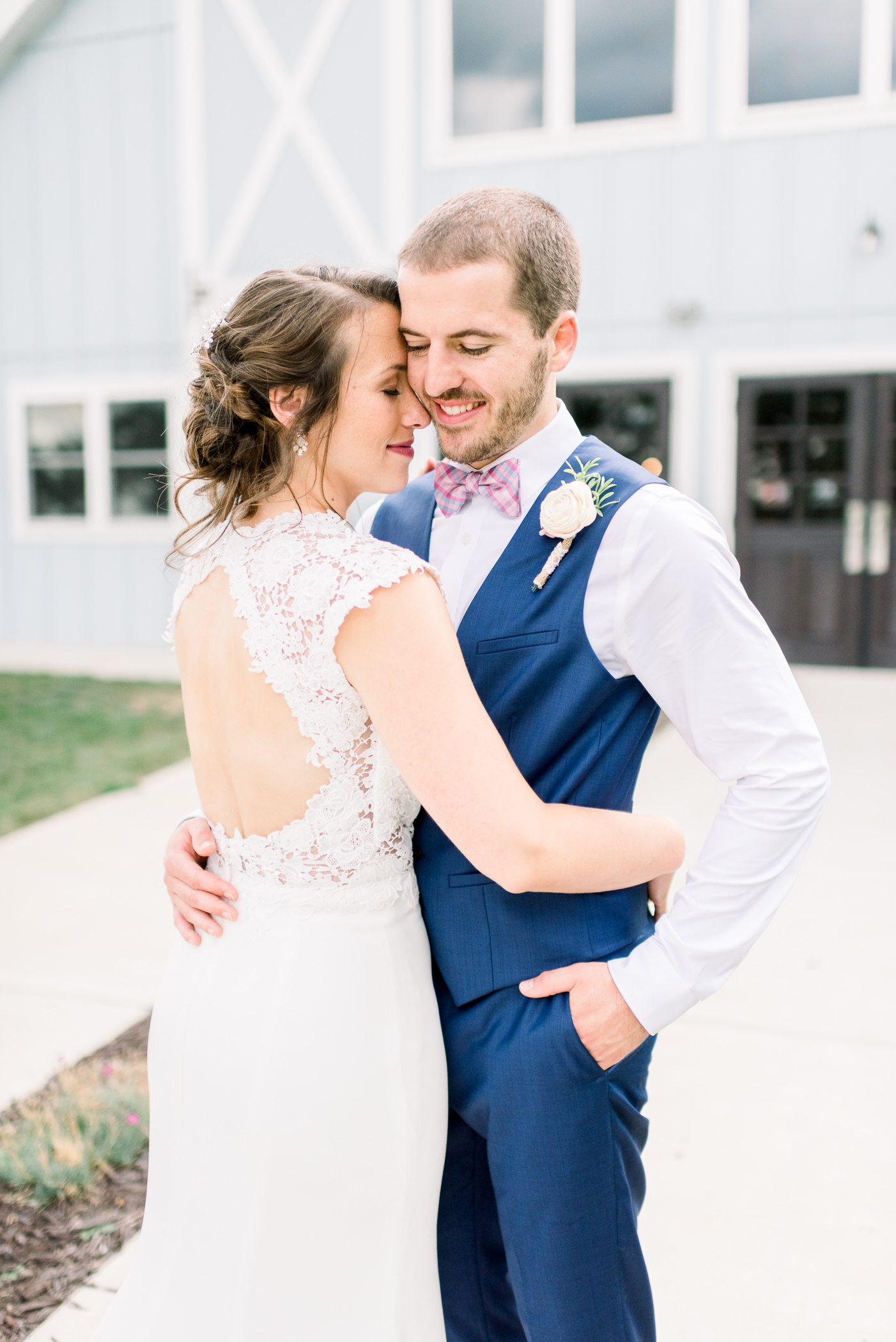 The Fields Reserve Wedding Day - Larissa Marie Photography