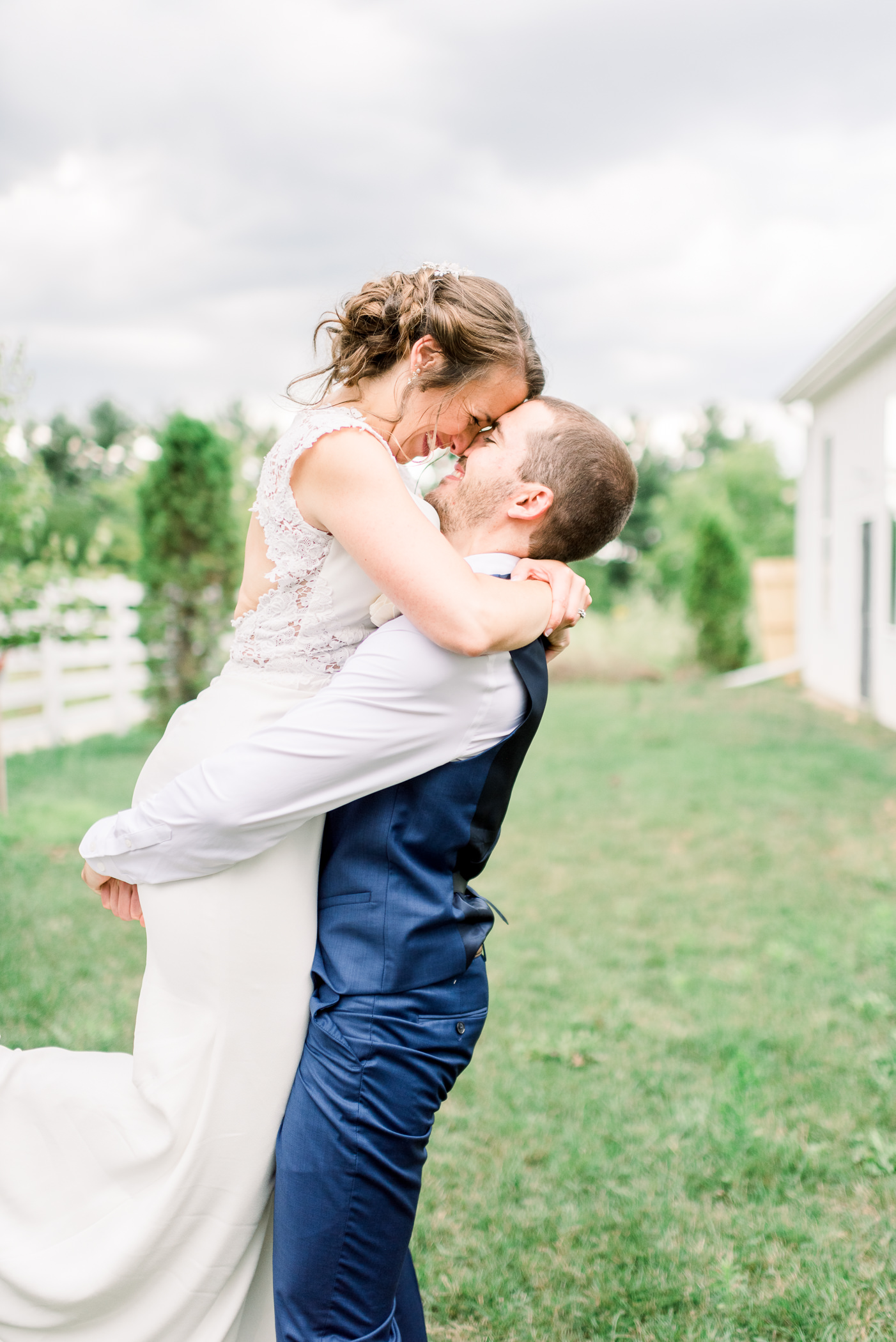 The Fields Reserve Wedding Day - Larissa Marie Photography