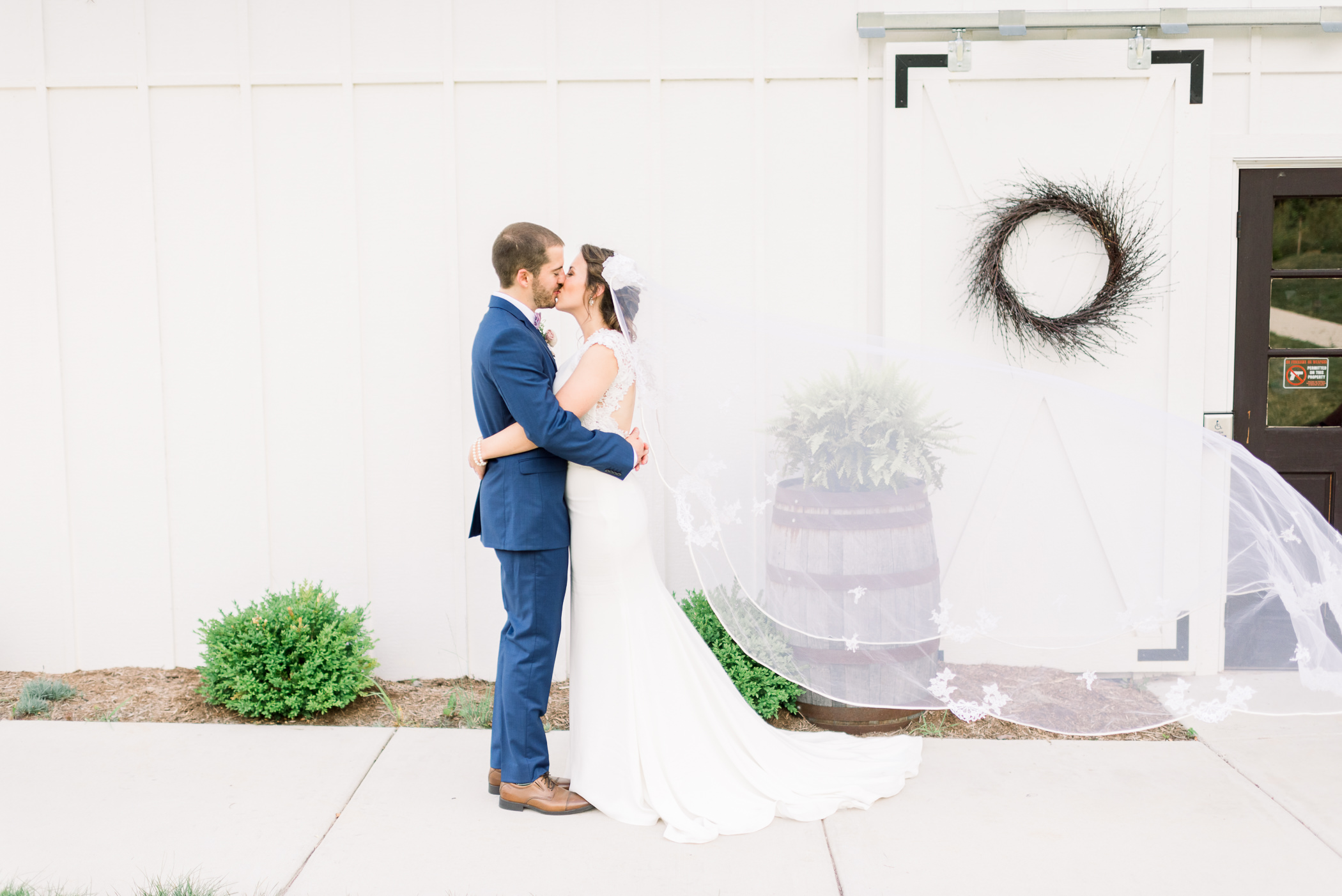 The Fields Reserve Wedding Day - Larissa Marie Photography