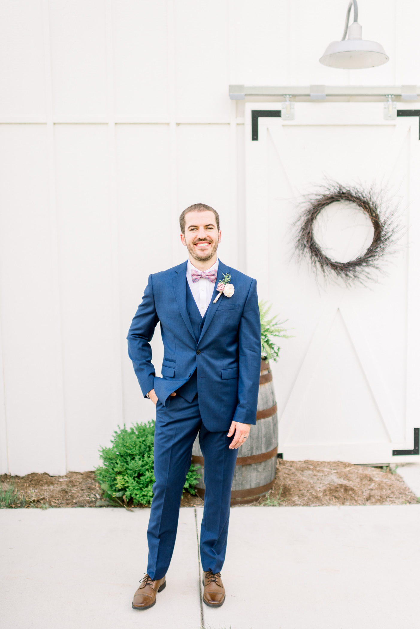 The Fields Reserve Wedding Day - Larissa Marie Photography