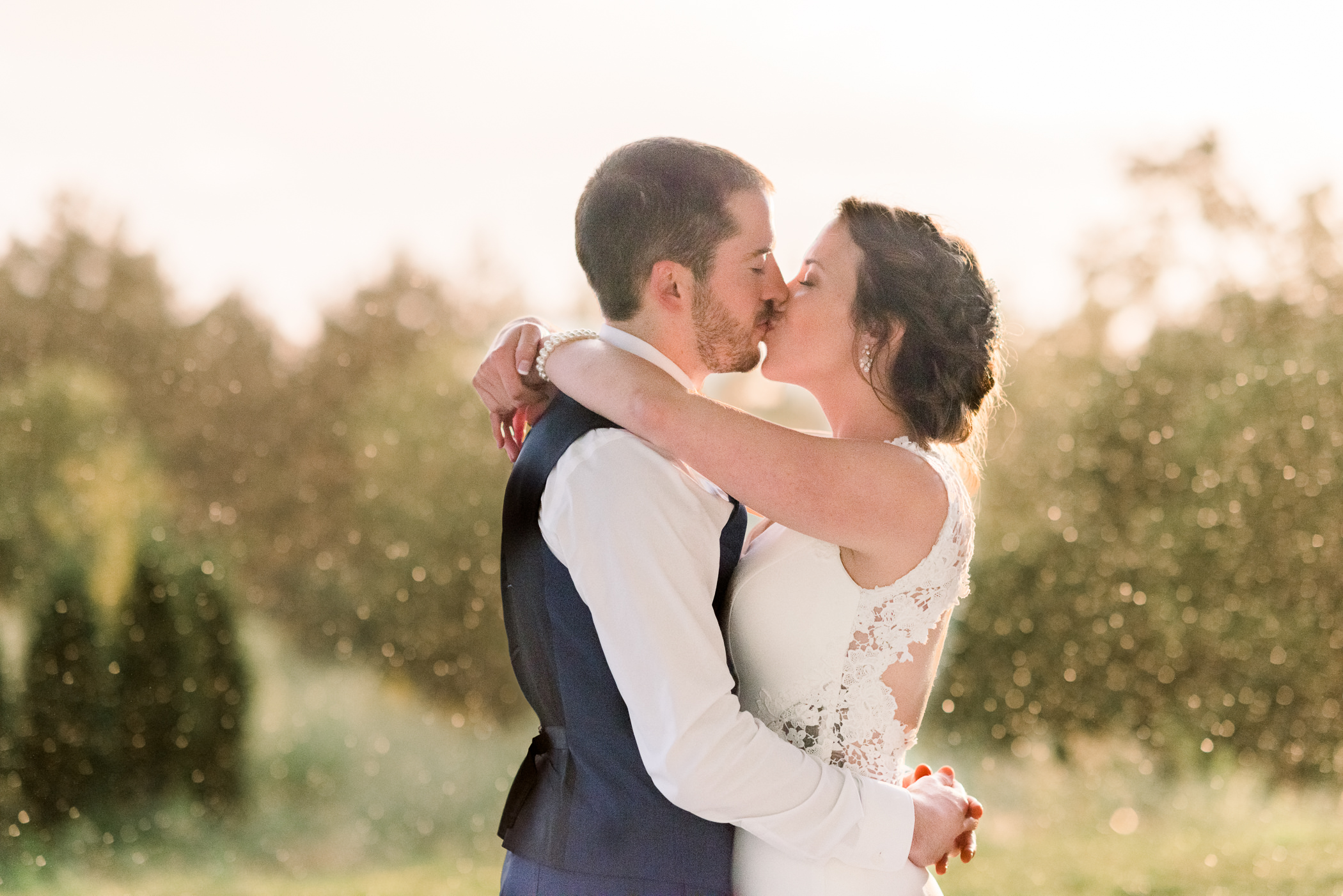 The Fields Reserve Wedding Day - Larissa Marie Photography