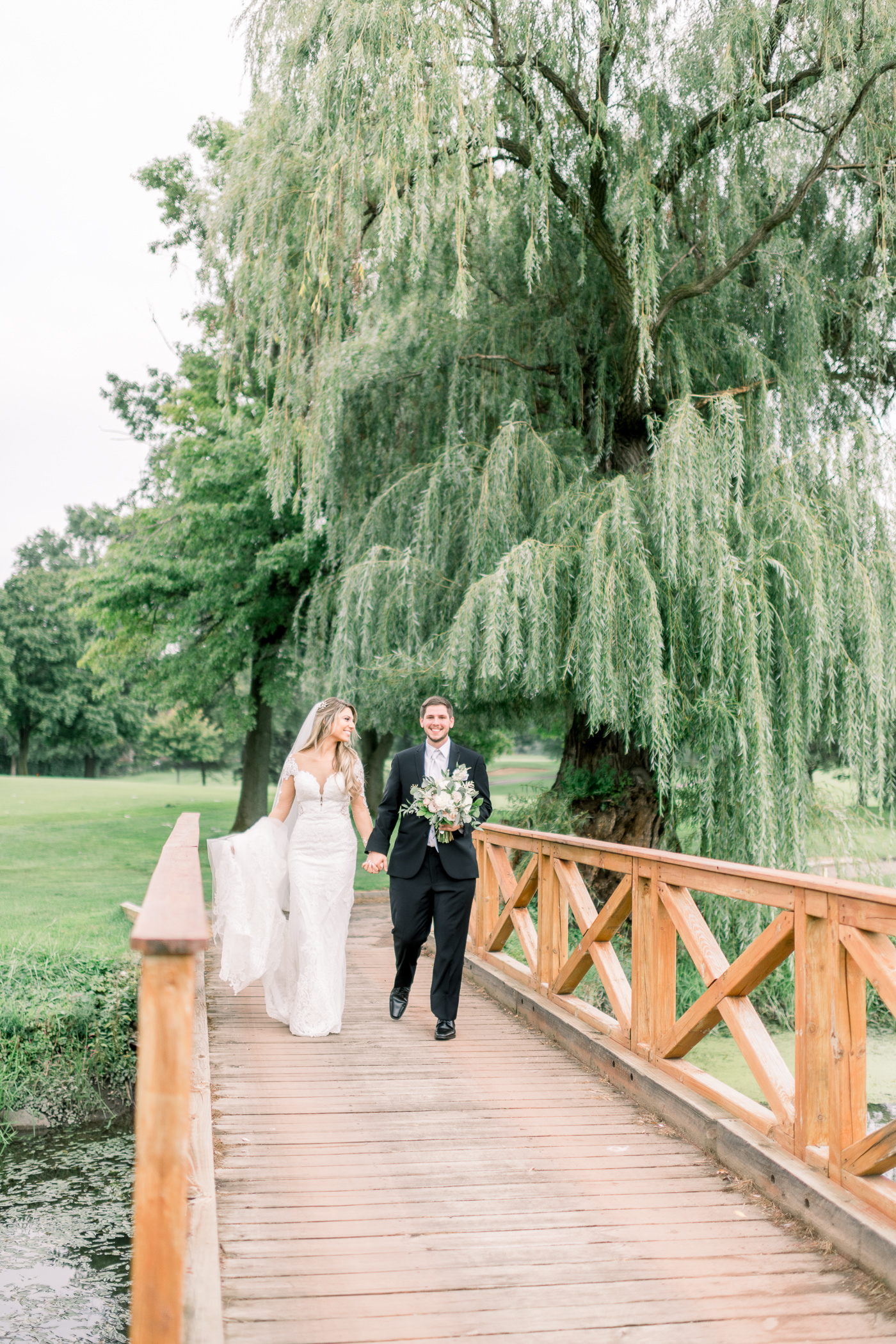 Itasca Country Club Wedding Photographers