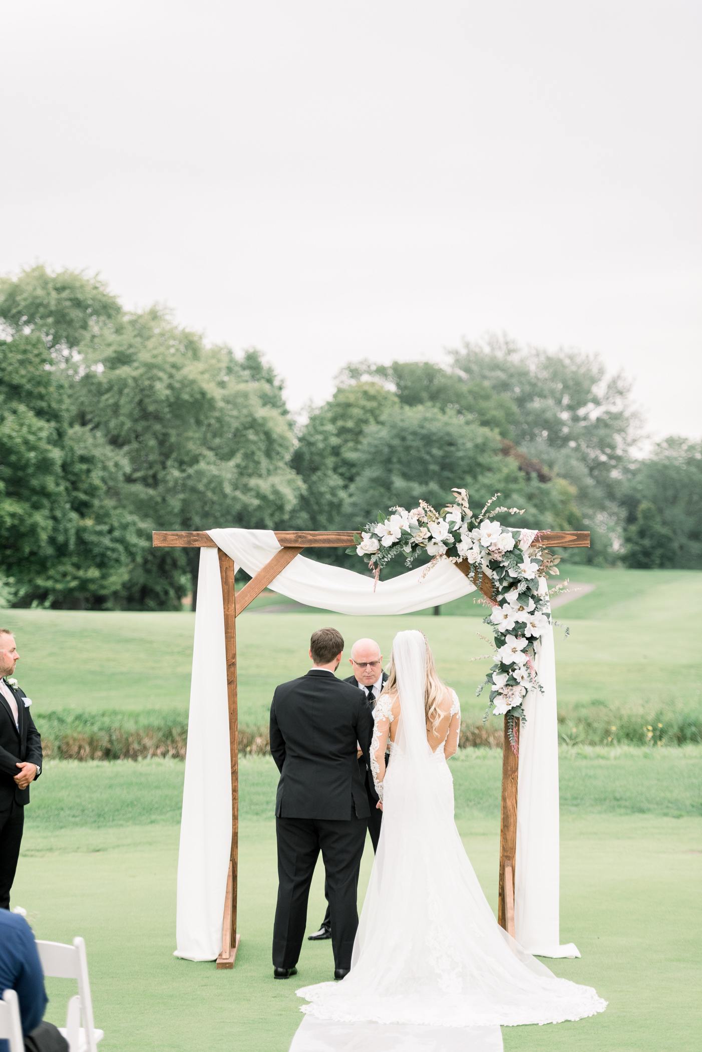 Itasca Country Club Wedding Photographers