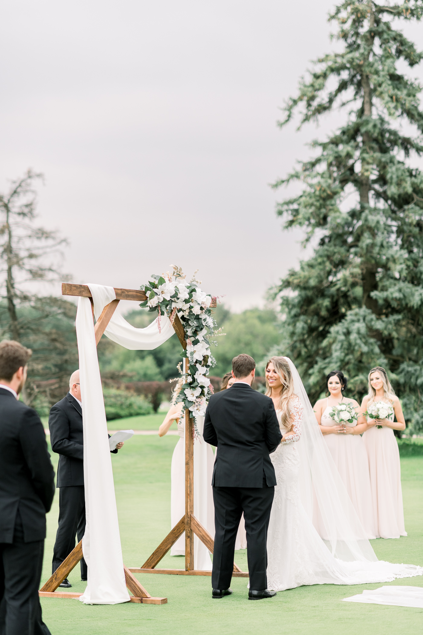 Itasca Country Club Wedding Photographers