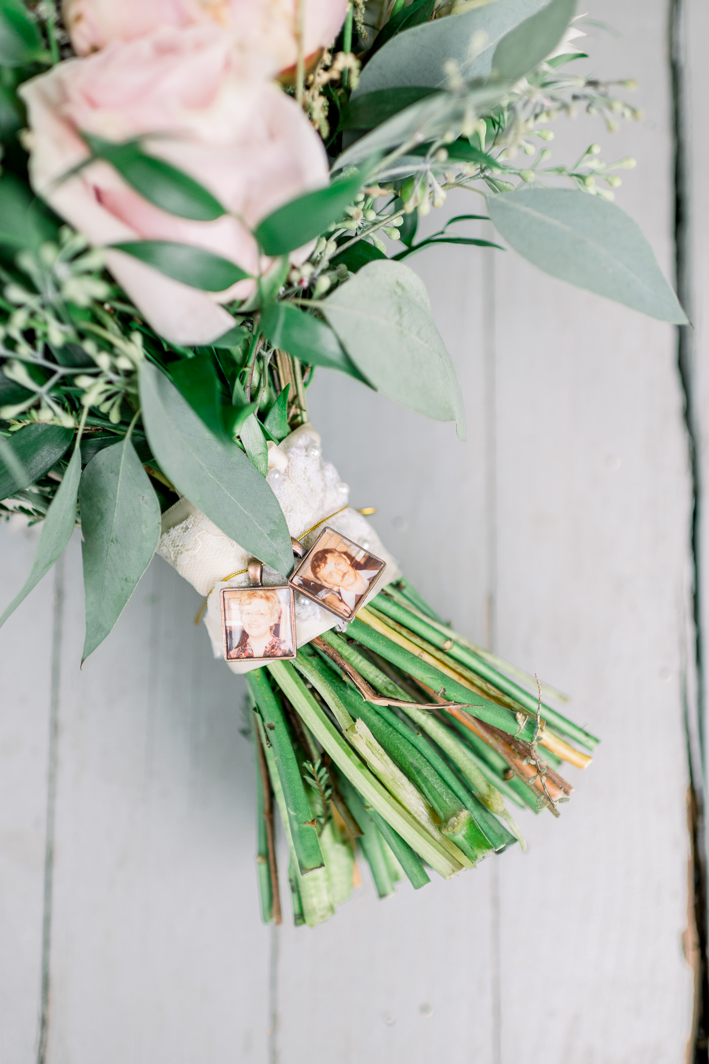 Sugarland Barn Wedding Photographers