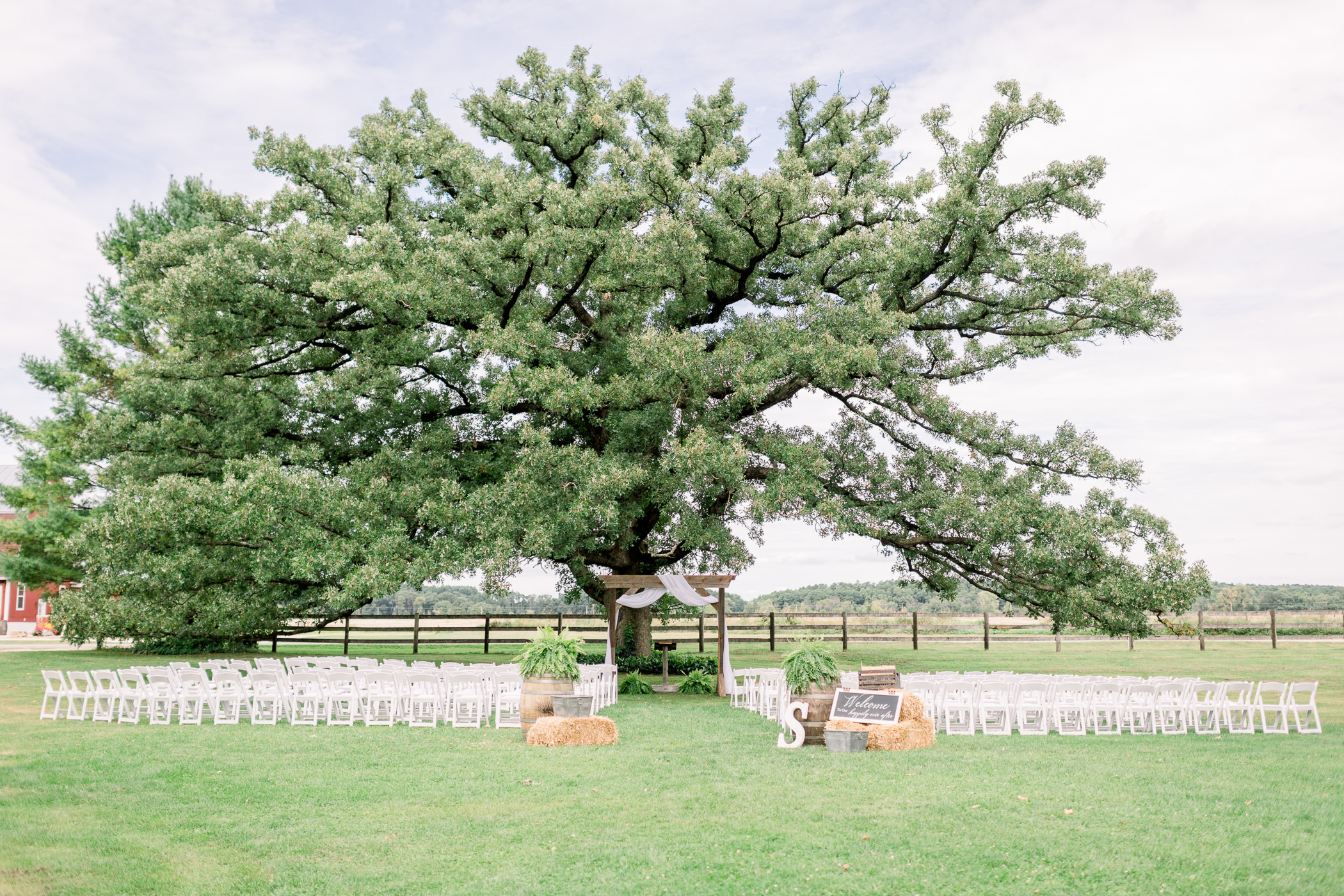 Sugarland Barn Wedding Photographers