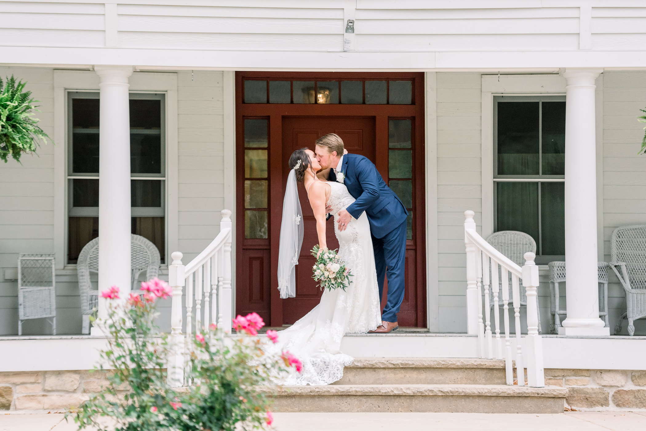 Sugarland Barn Wedding Photographers