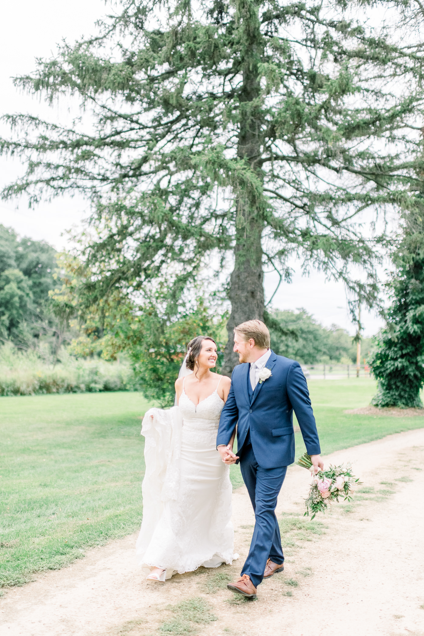 Sugarland Barn Wedding Photographers