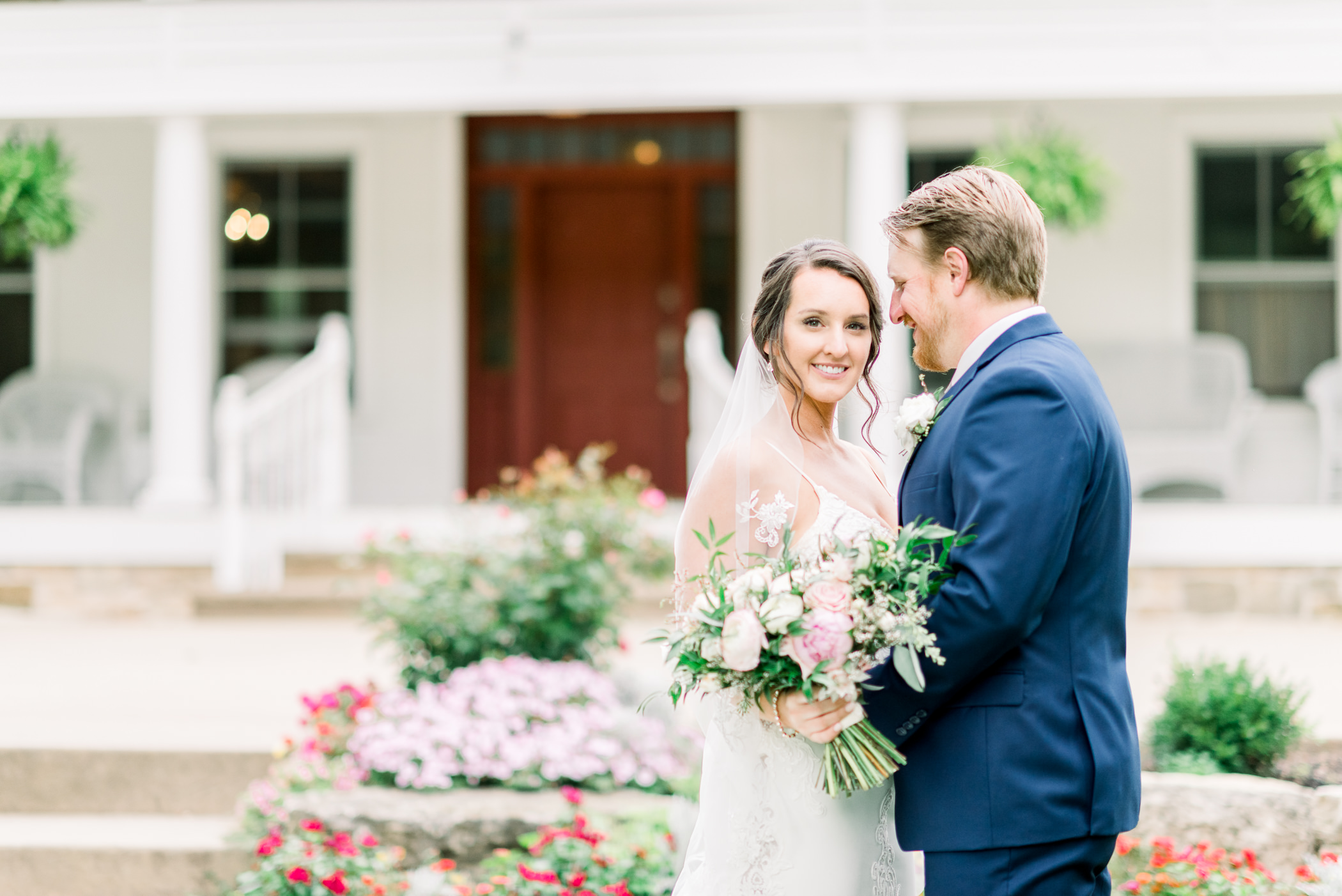 Sugarland Barn Wedding Photographers